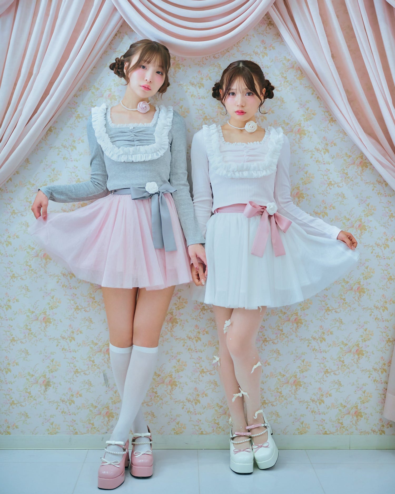 rose motif tulle skirt
