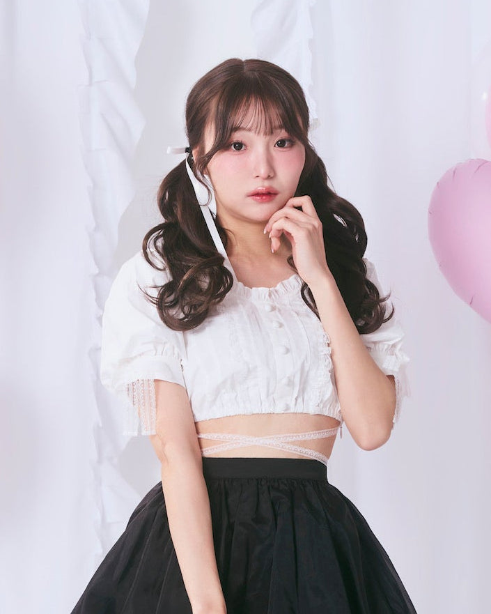 ribbon offshoulder blouse