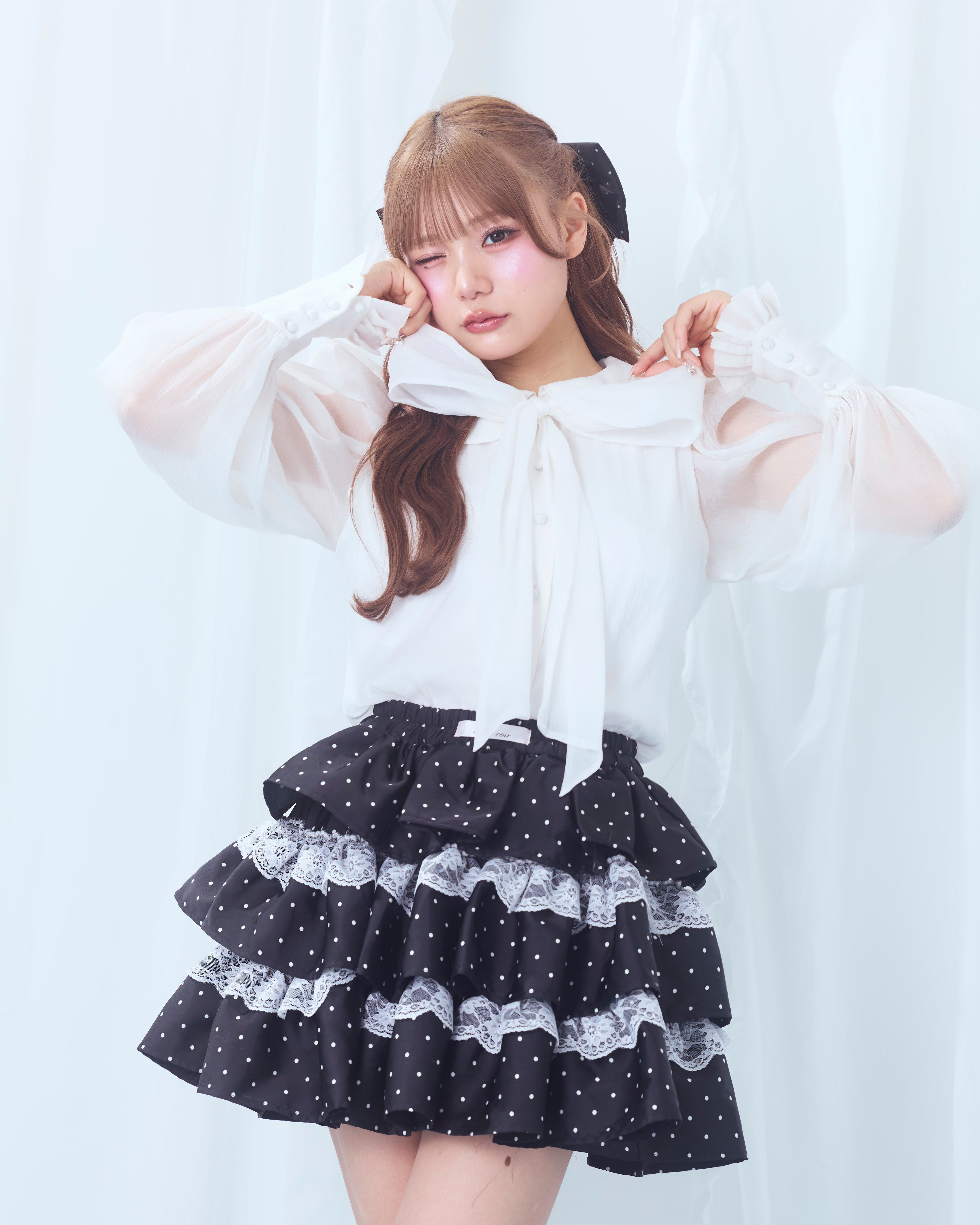dot tierd mini skirt