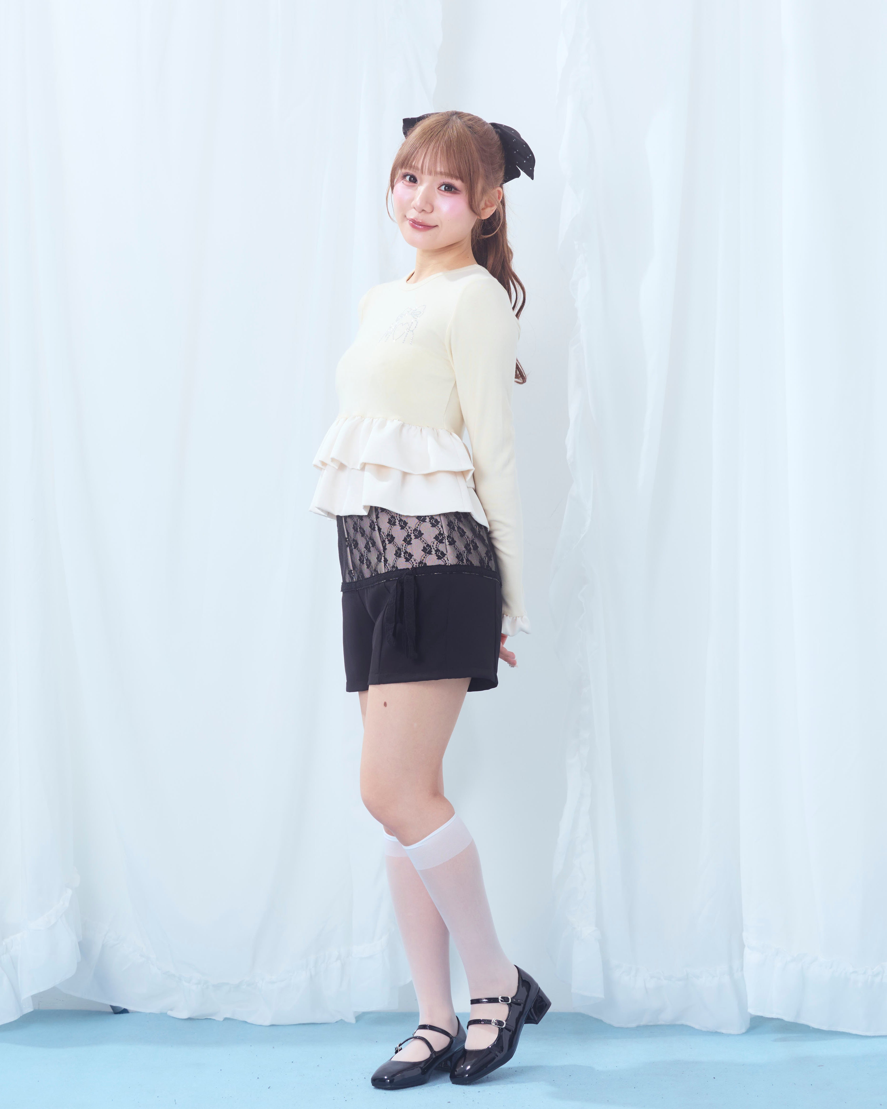 lace switching pants