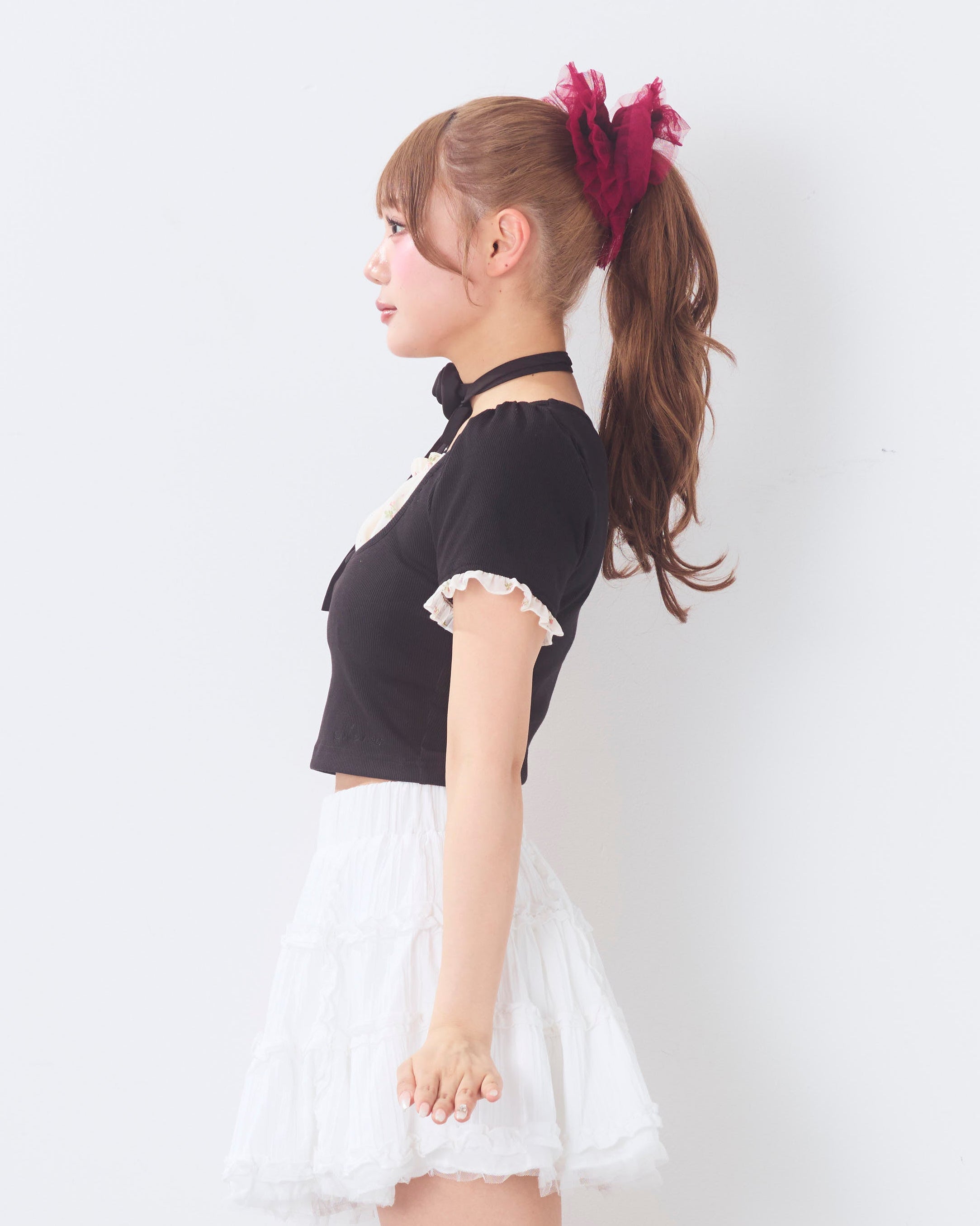 rosette choker tops