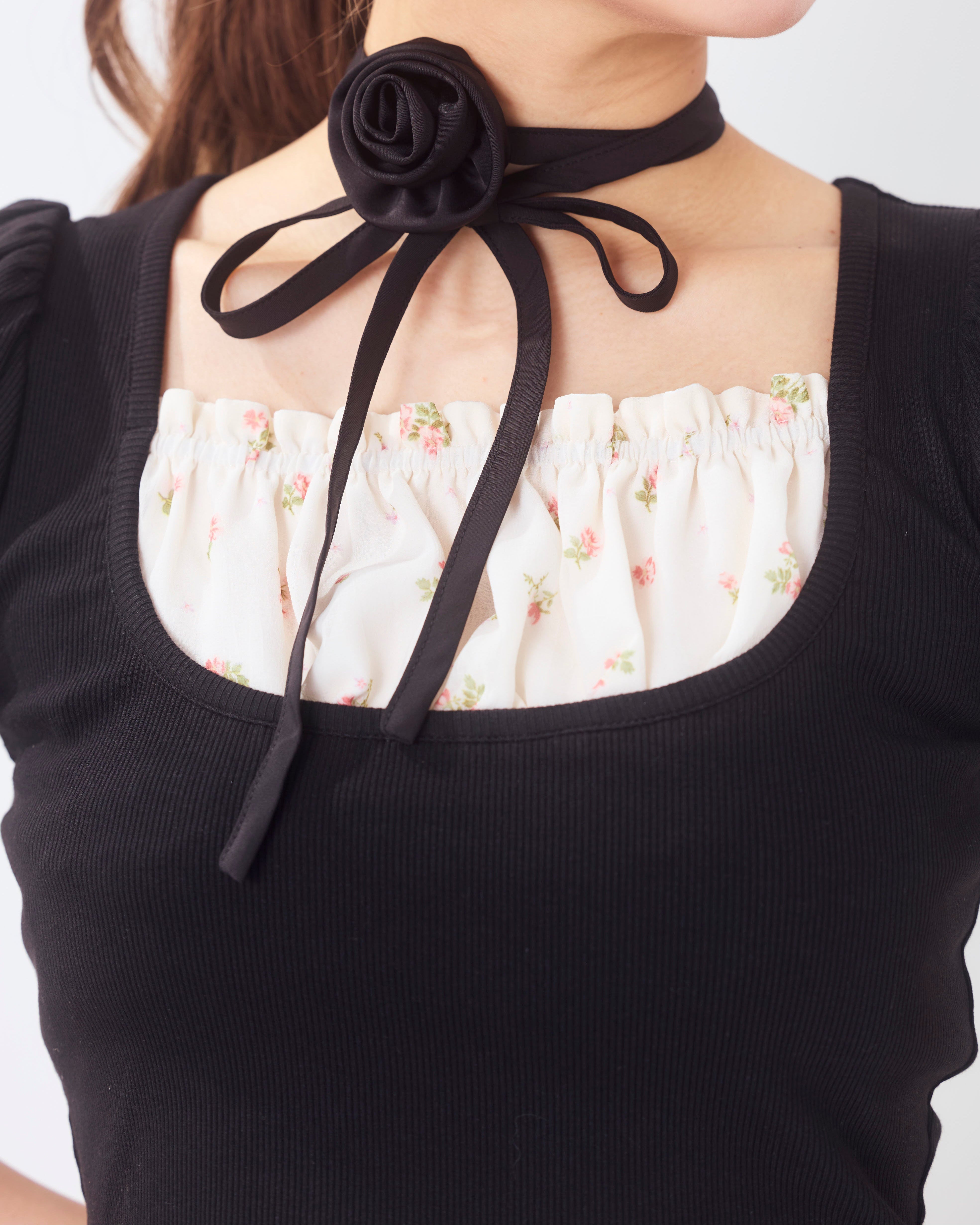 rosette choker tops