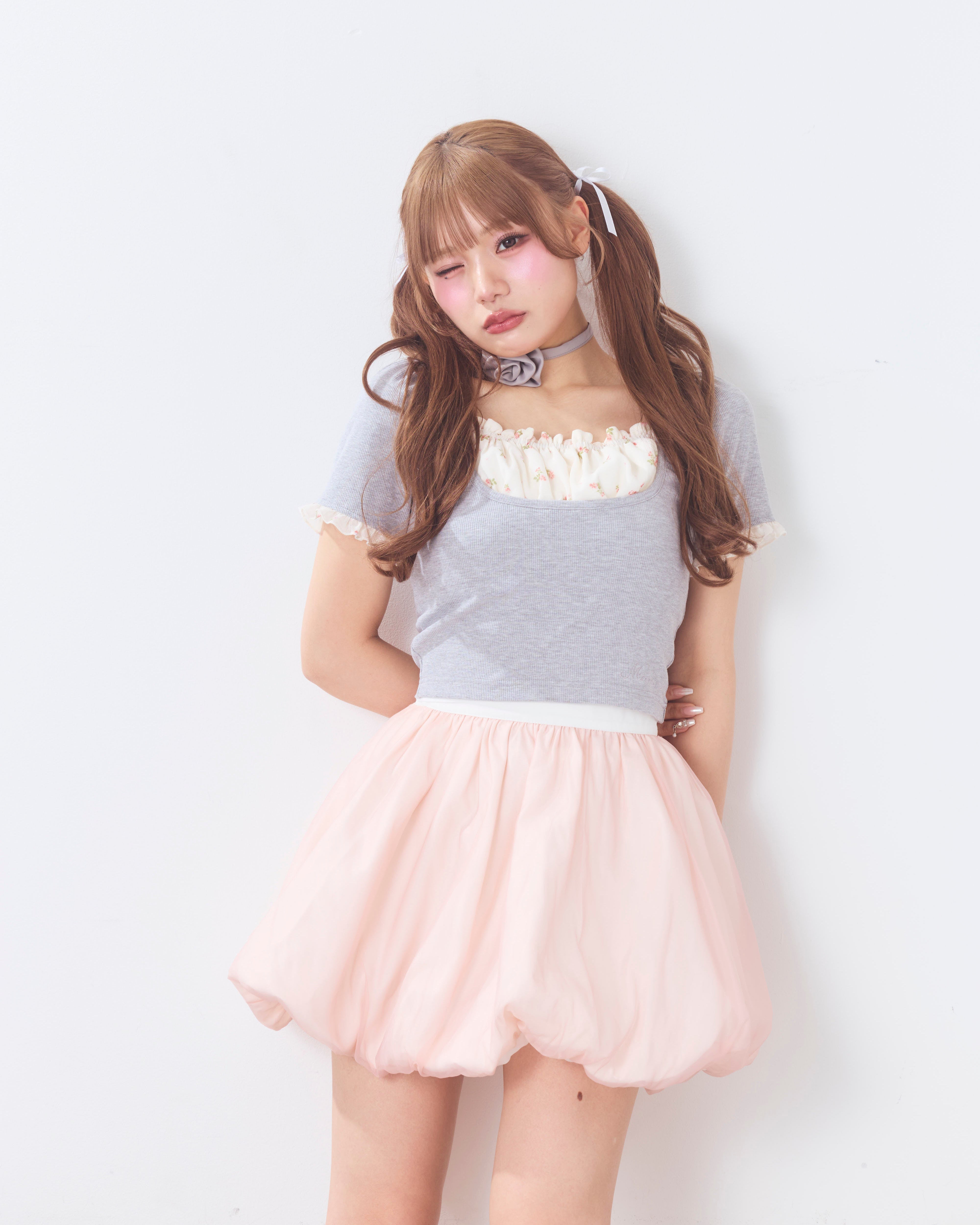 rosette choker tops