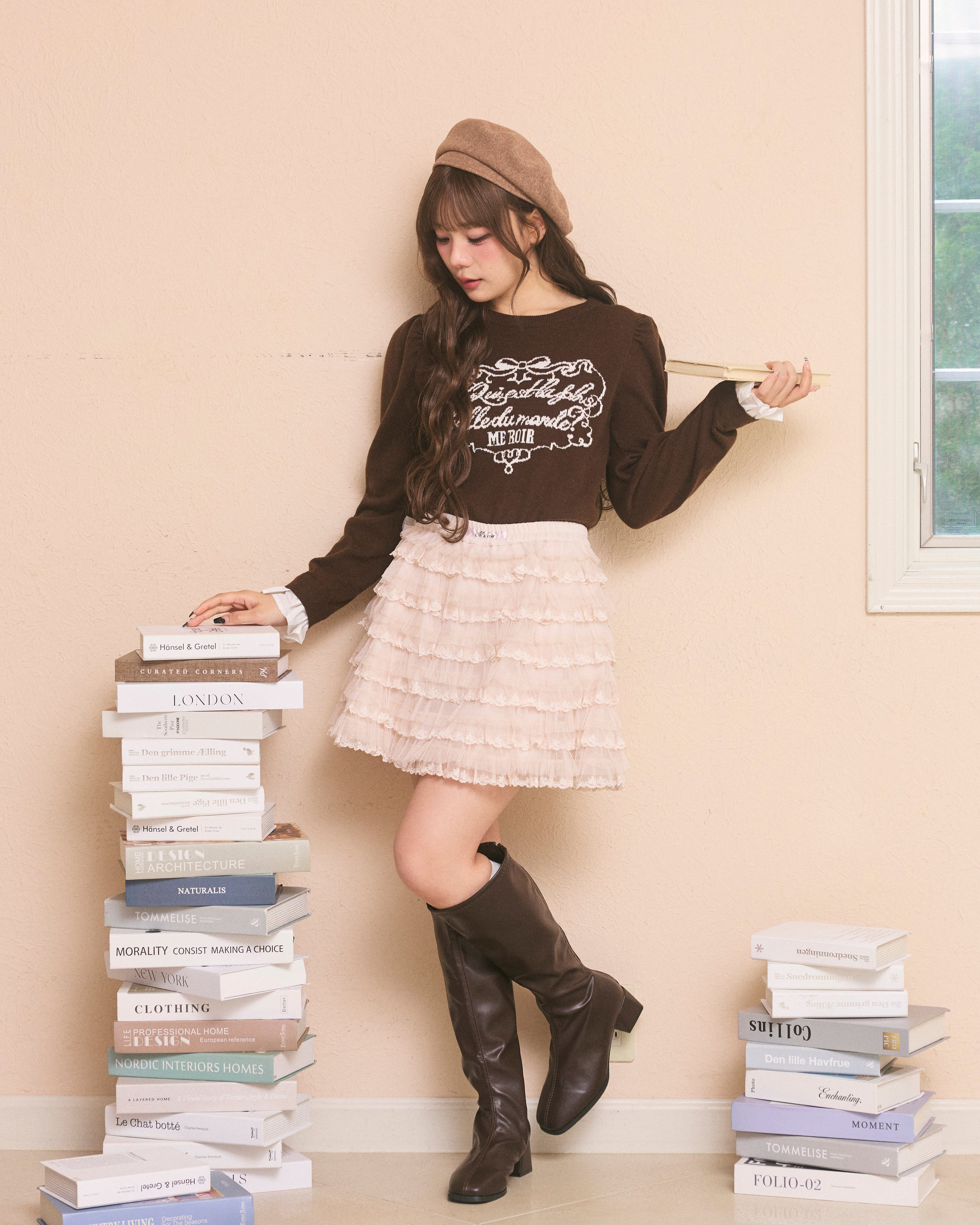 rose lace mini skirt