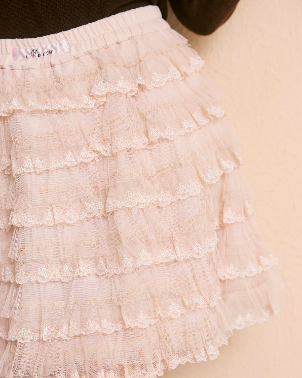 rose lace mini skirt