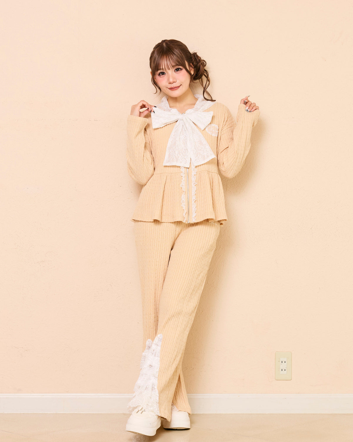 lace slit knit pants