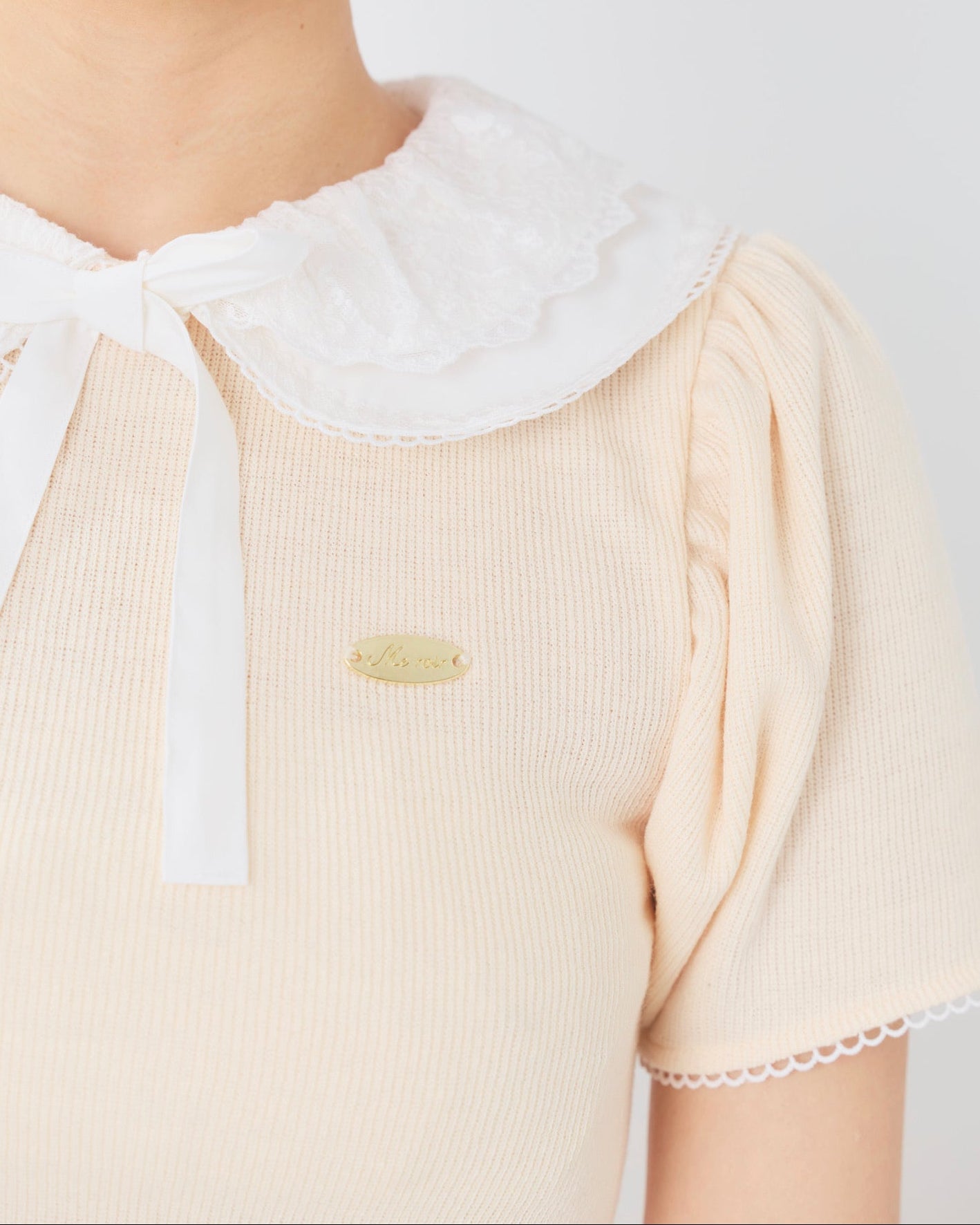 marine round collar knit tops