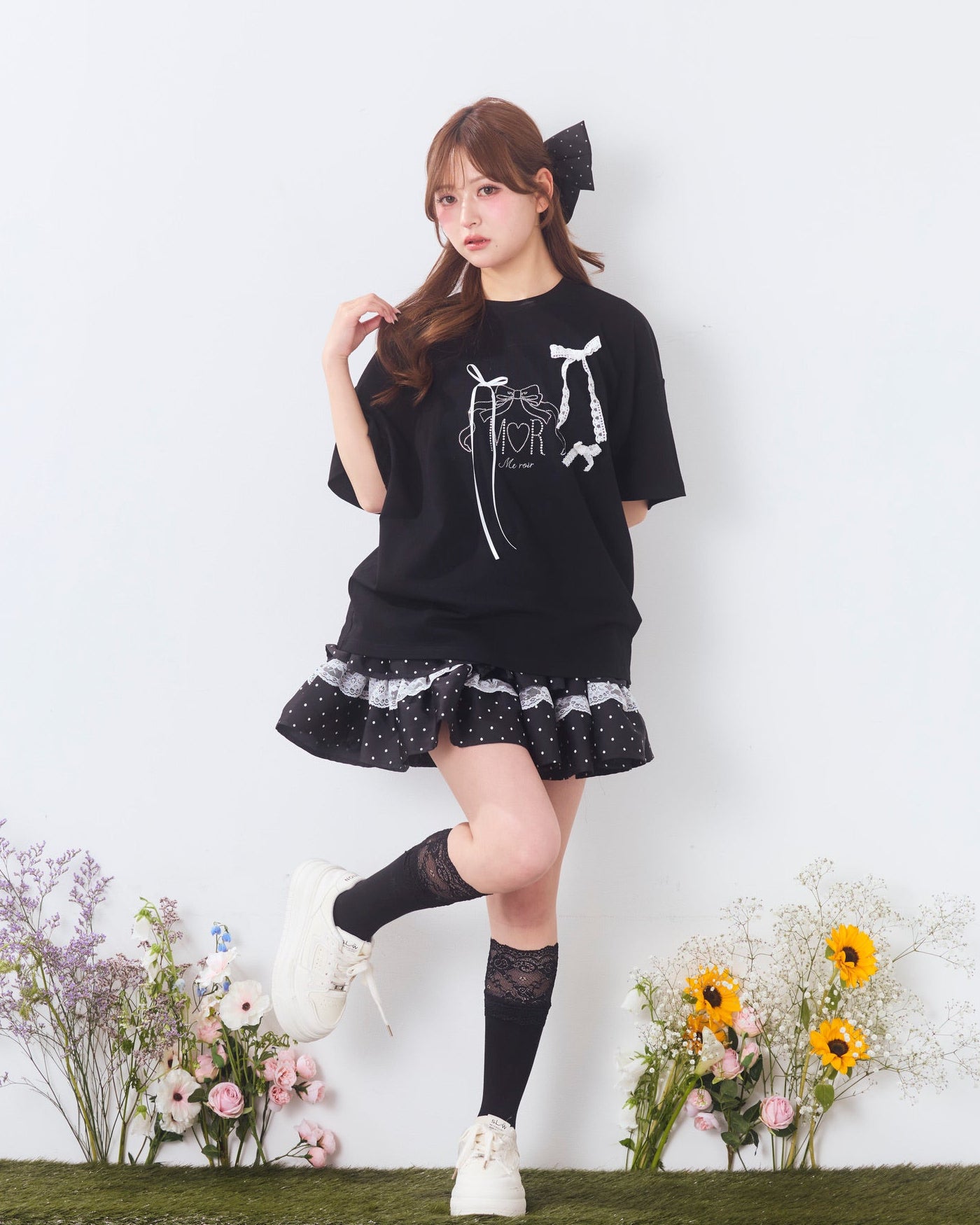 logo embroidered lace socks