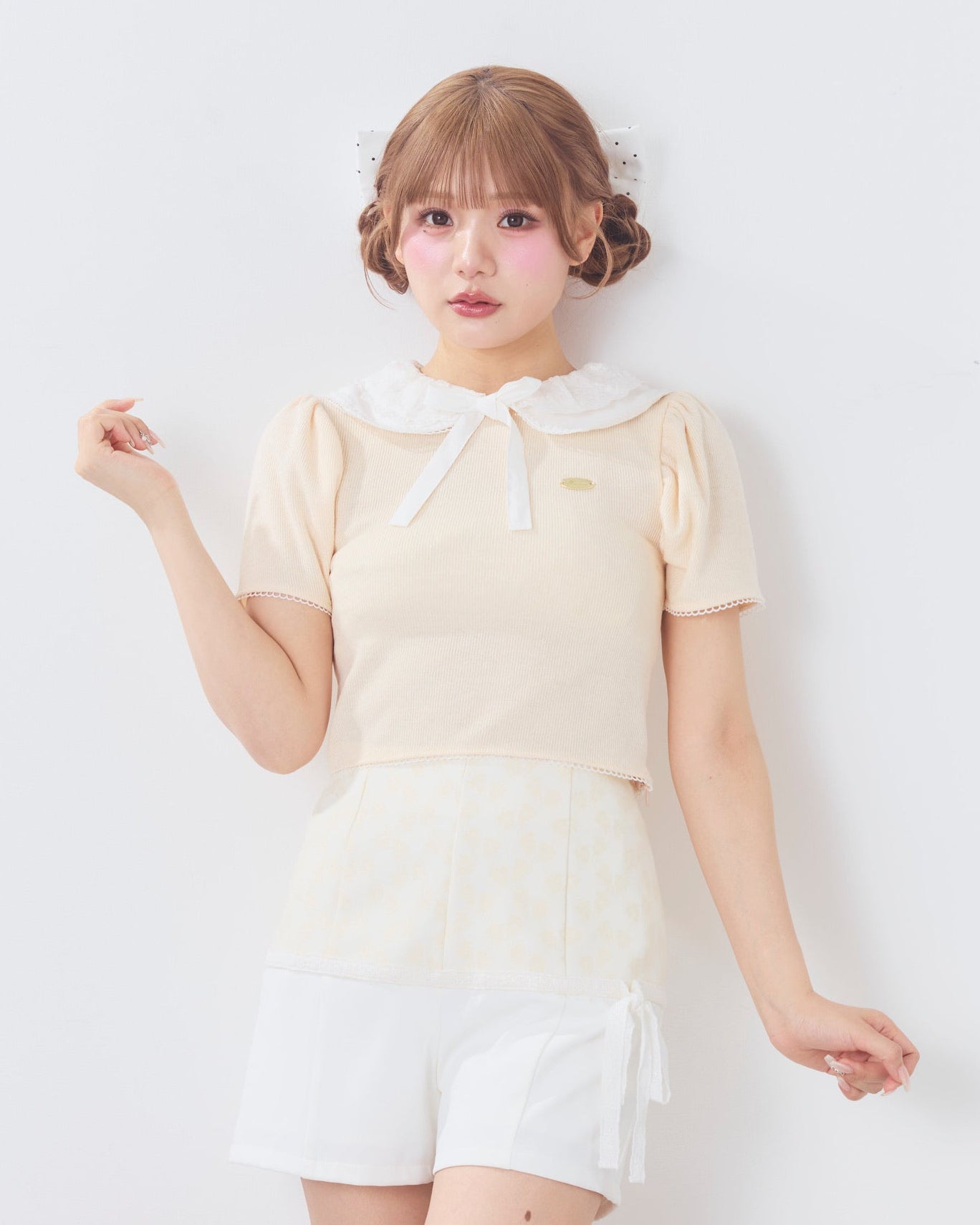 marine round collar knit tops
