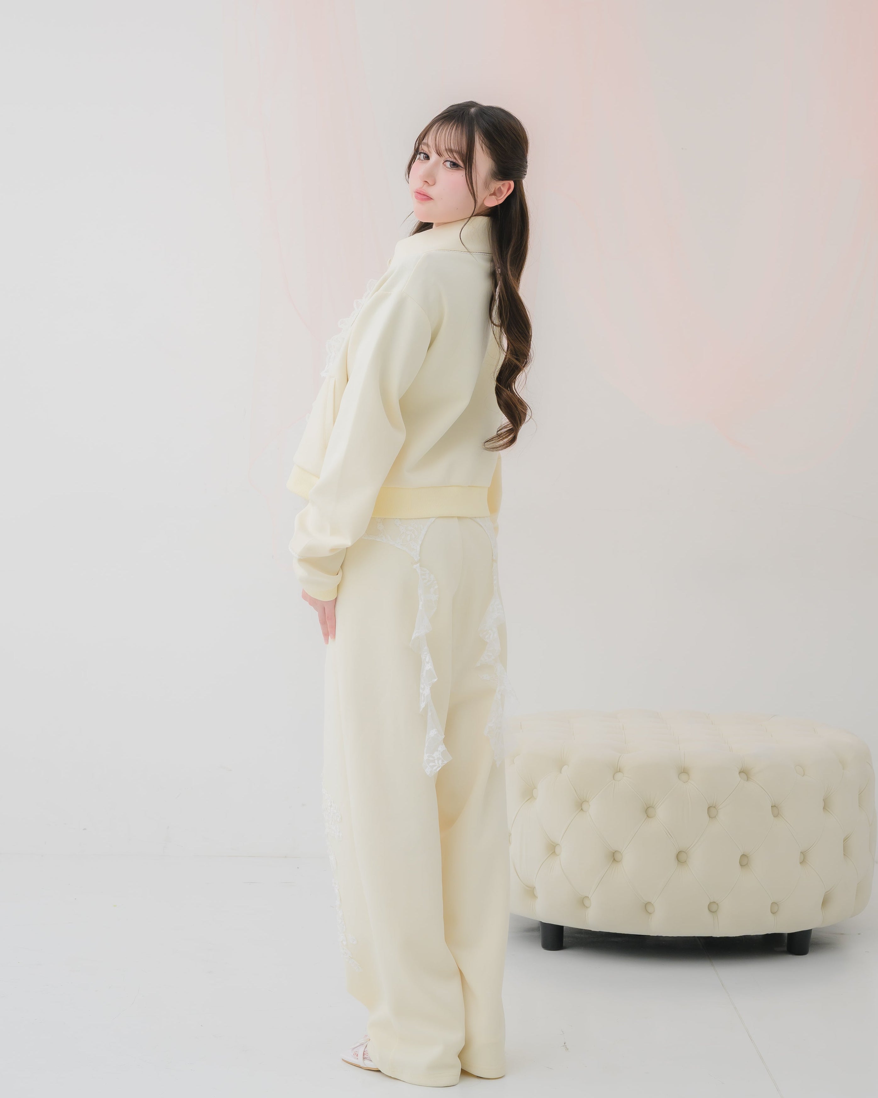 girly french lace zipup