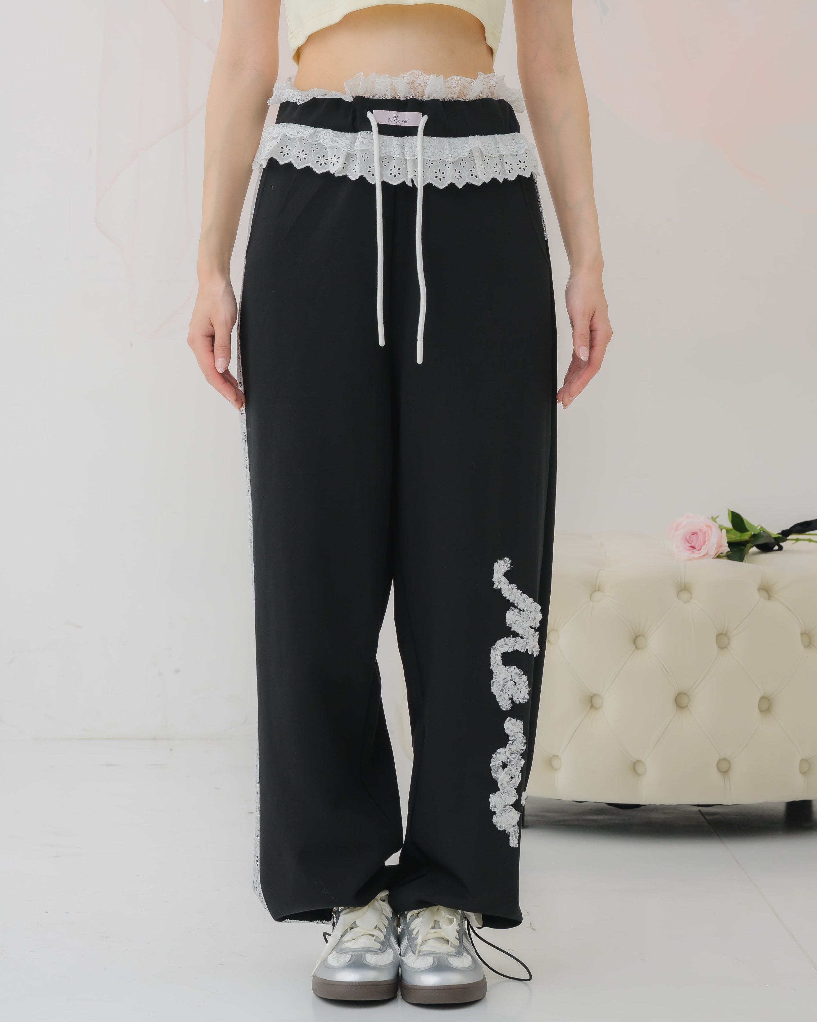 girly french lace pants