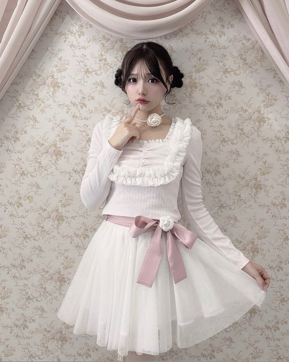 rose motif tulle skirt