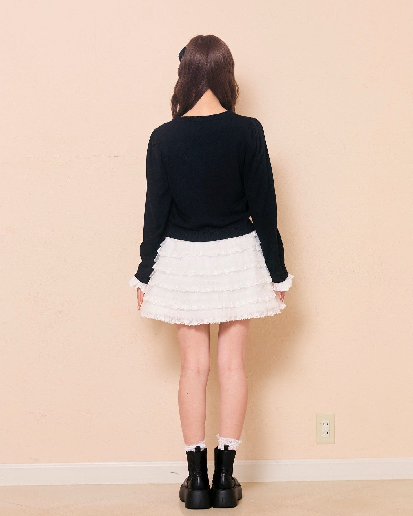 rose lace mini skirt