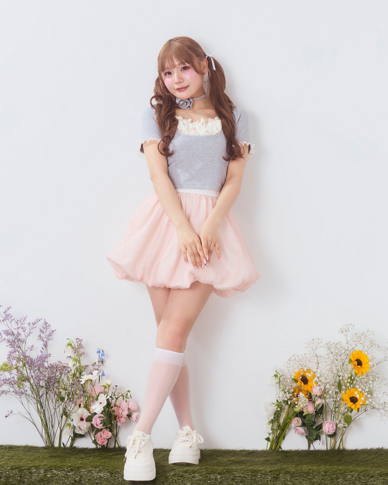 rosette choker tops