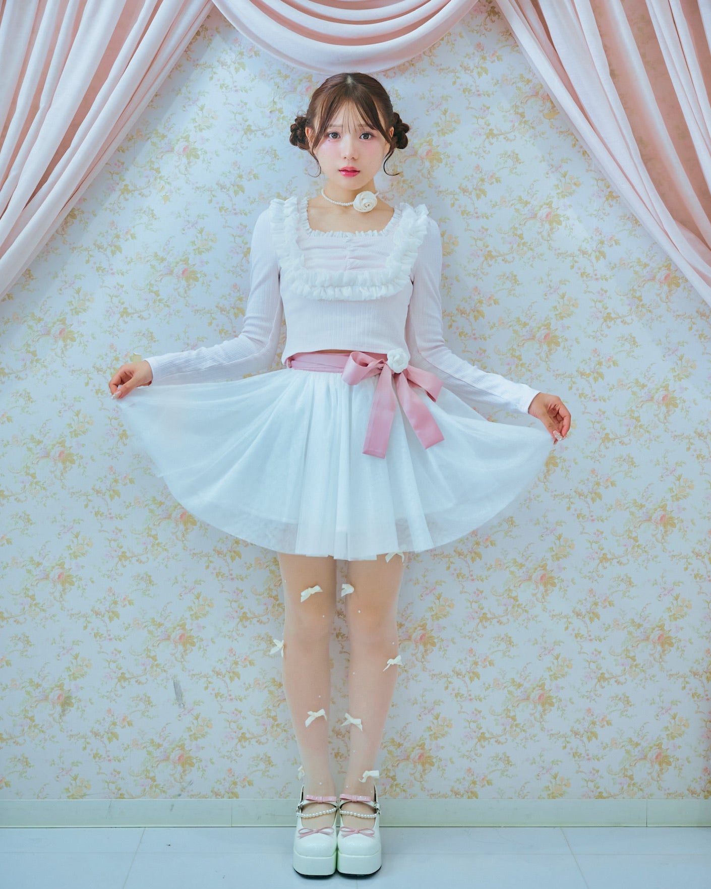 rose motif tulle skirt