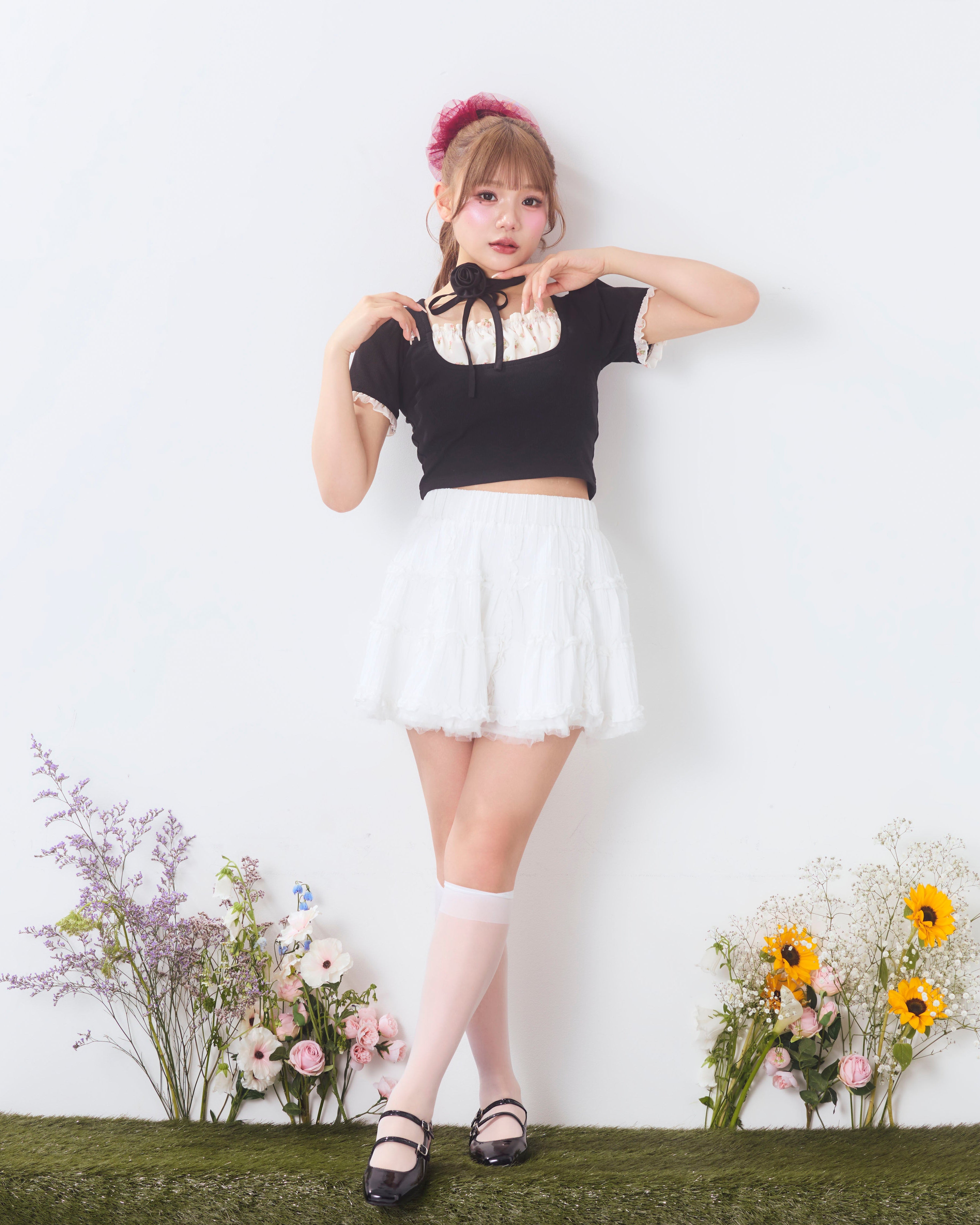 rosette choker tops