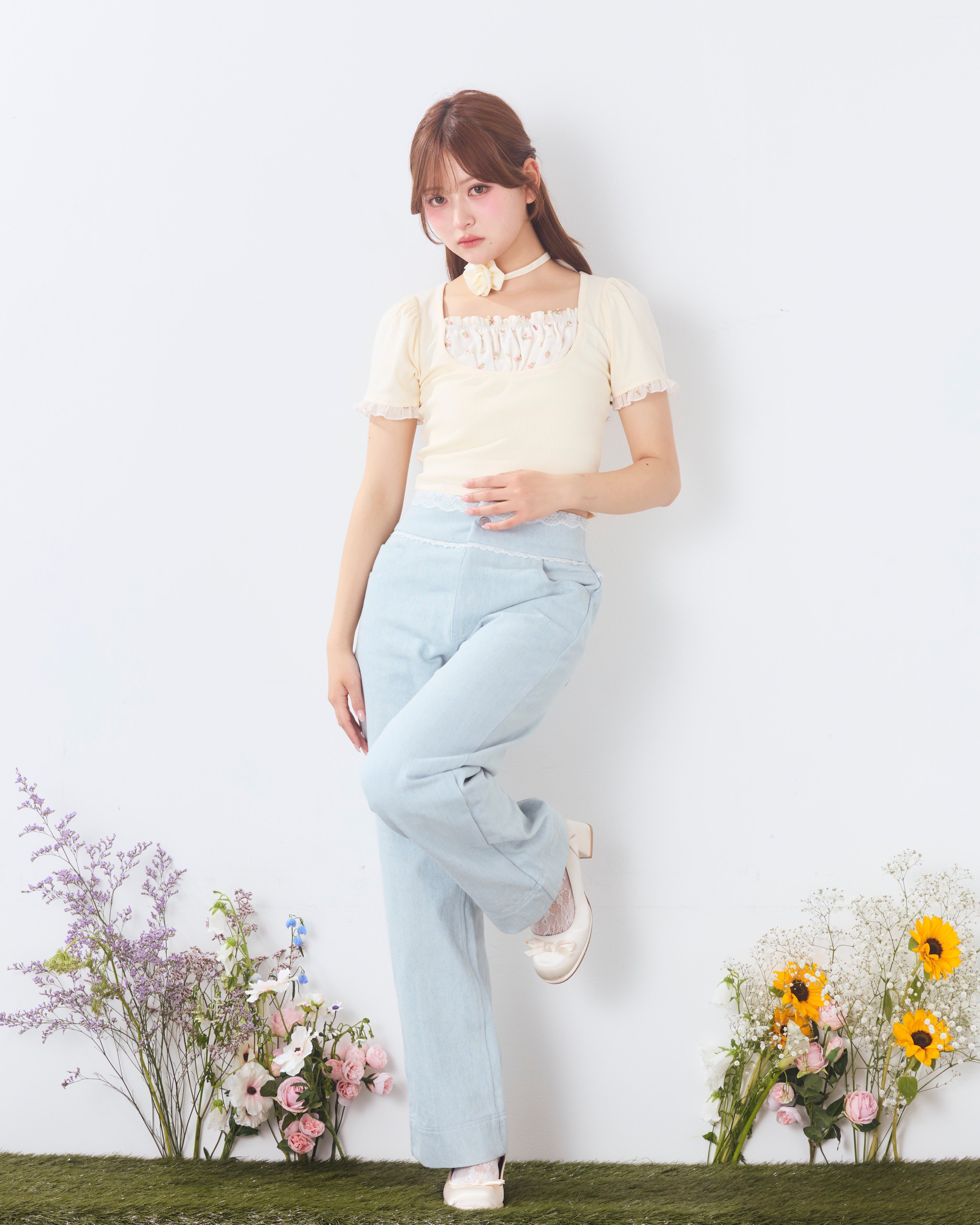 rosette choker tops