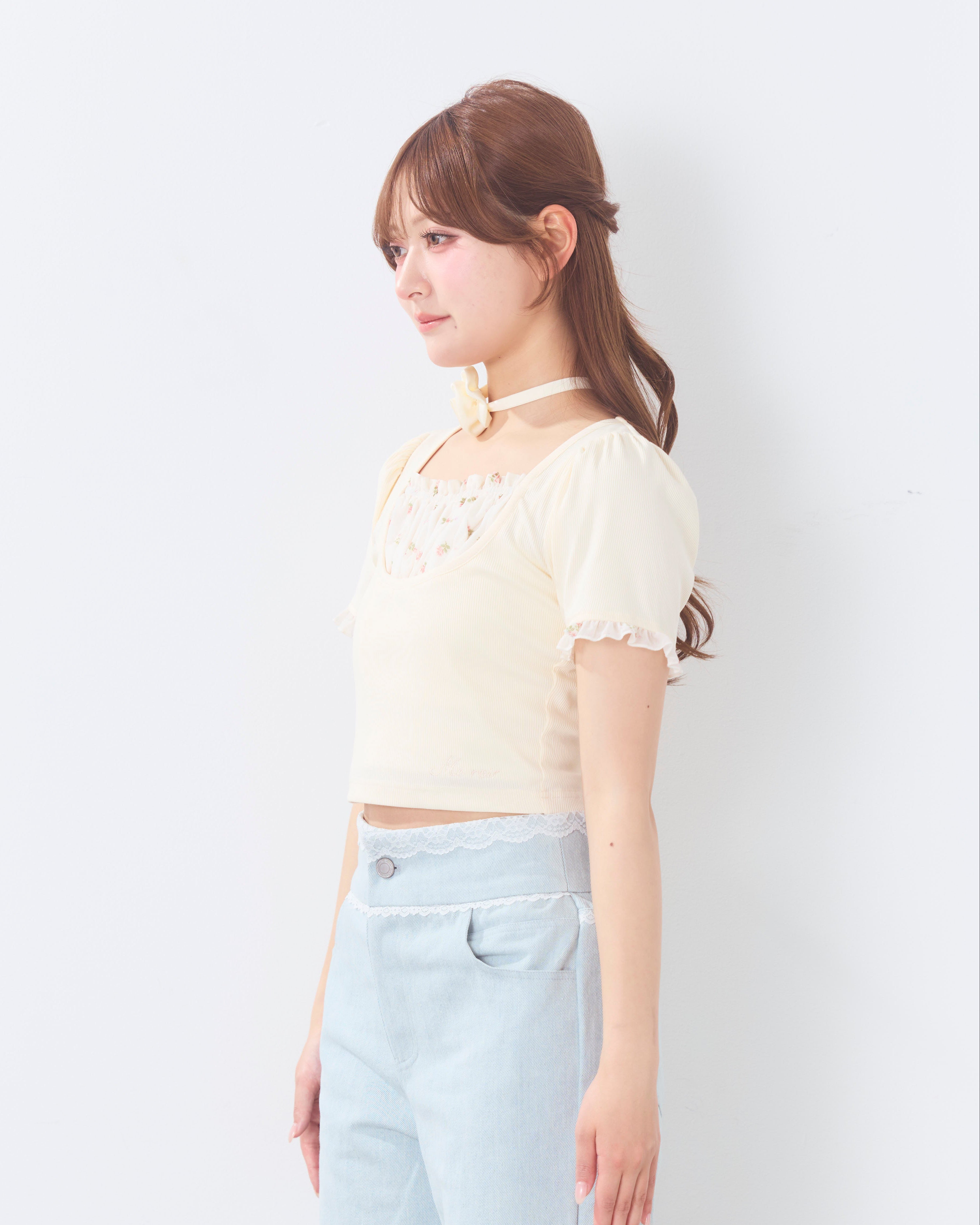 rosette choker tops