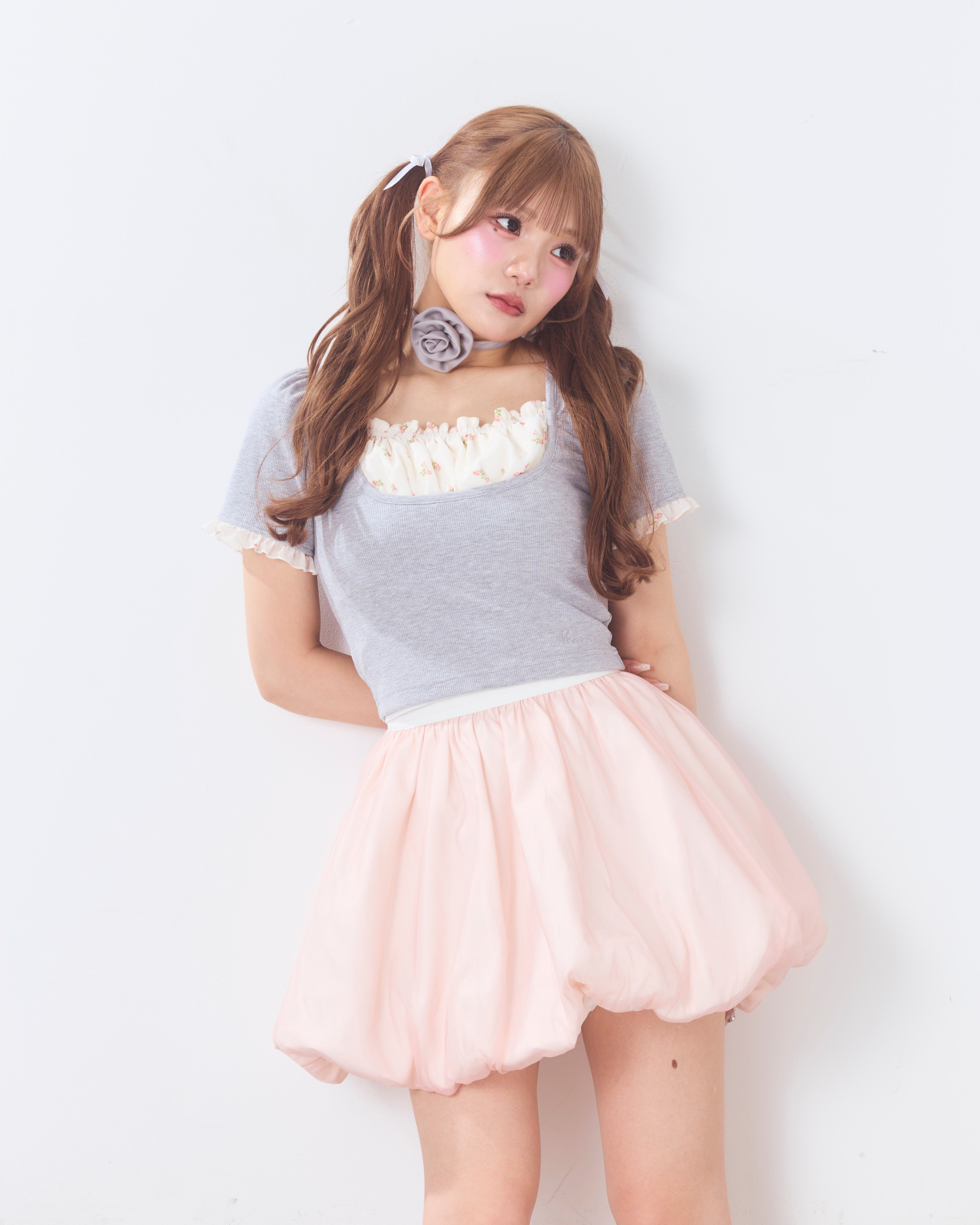 rosette choker tops