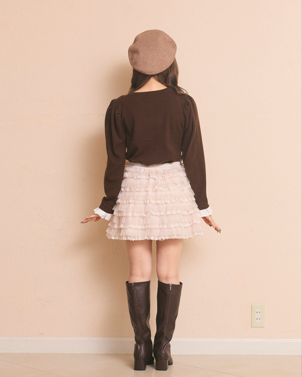 rose lace mini skirt