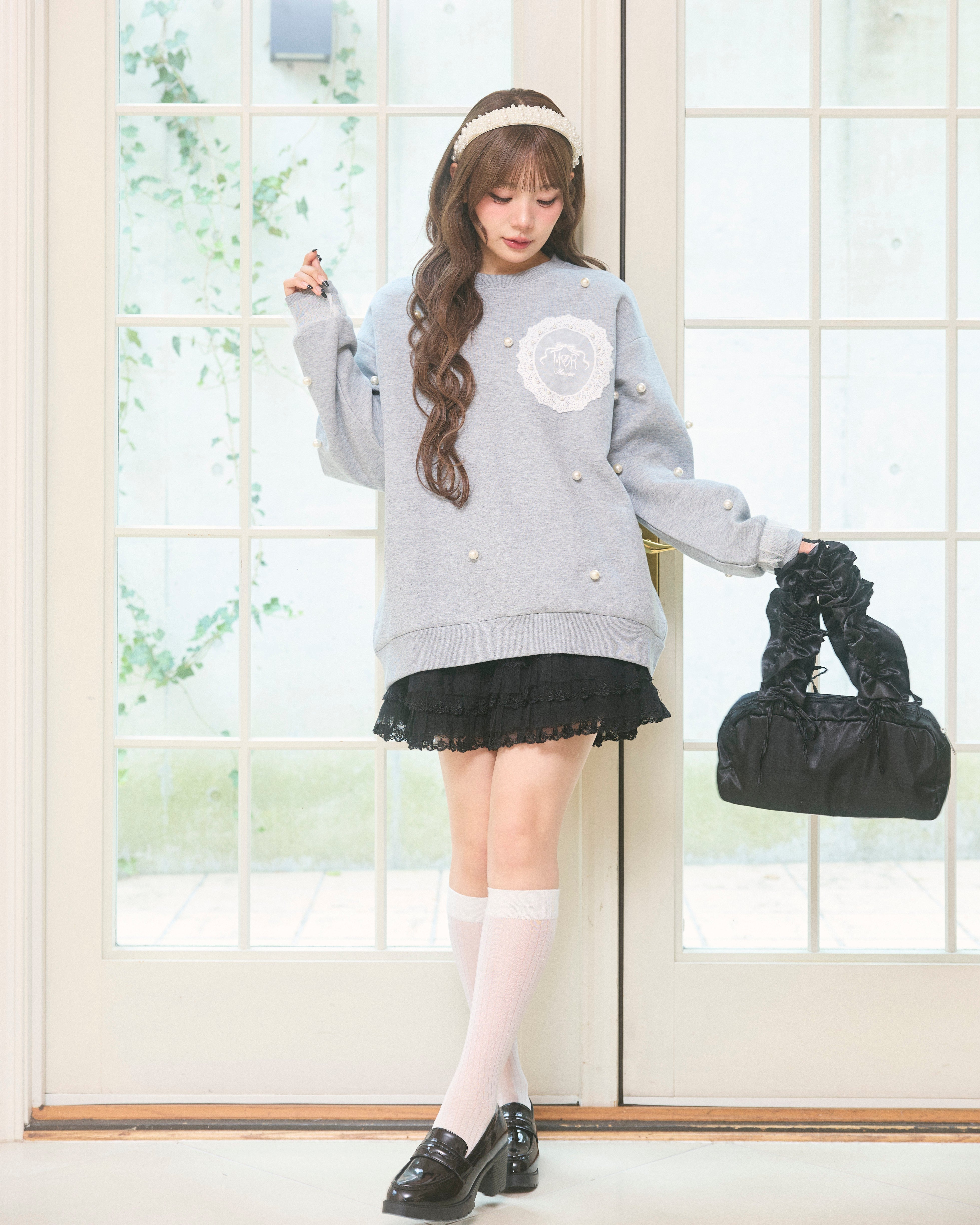 rose lace mini skirt