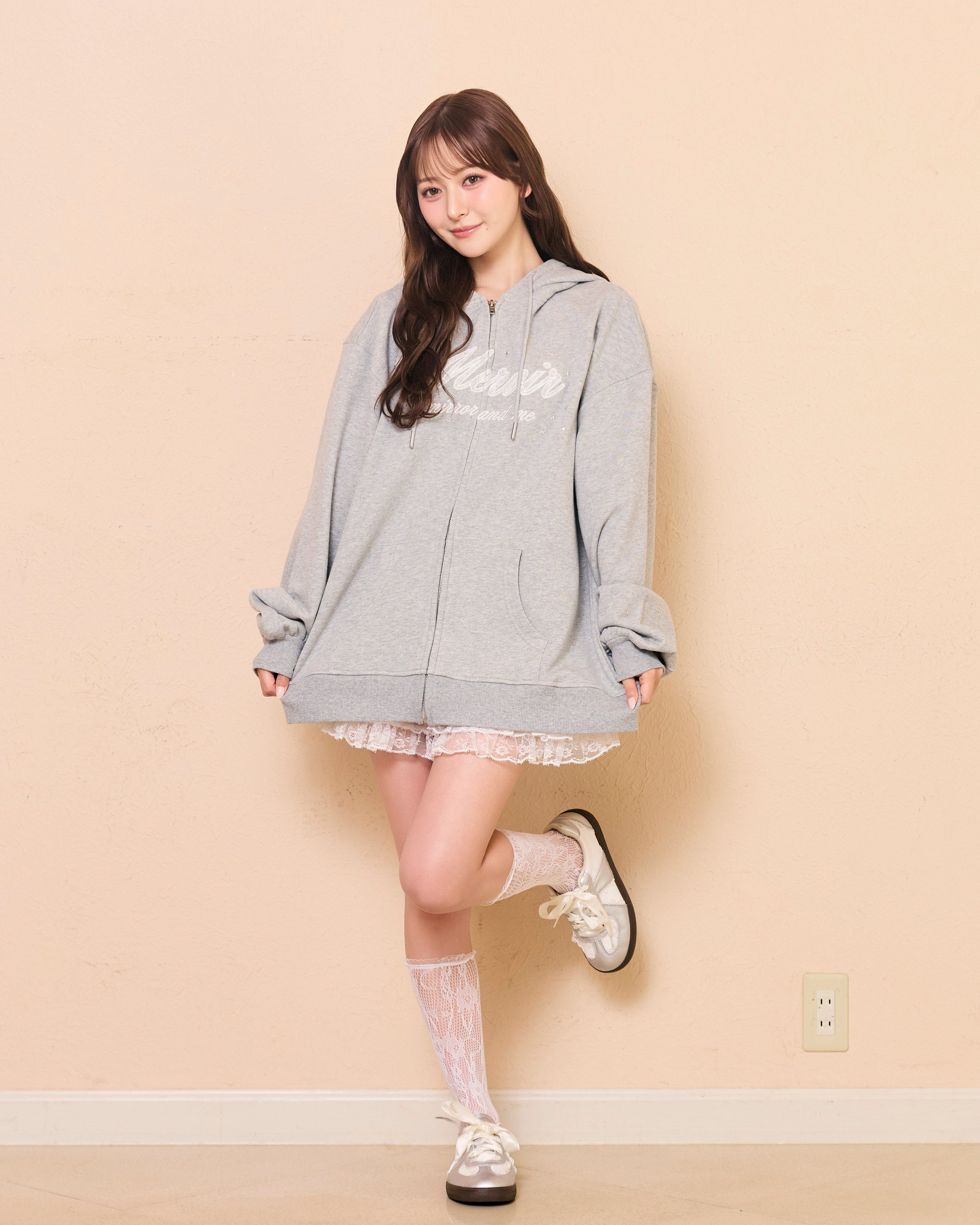 lace logo zipup hoodie