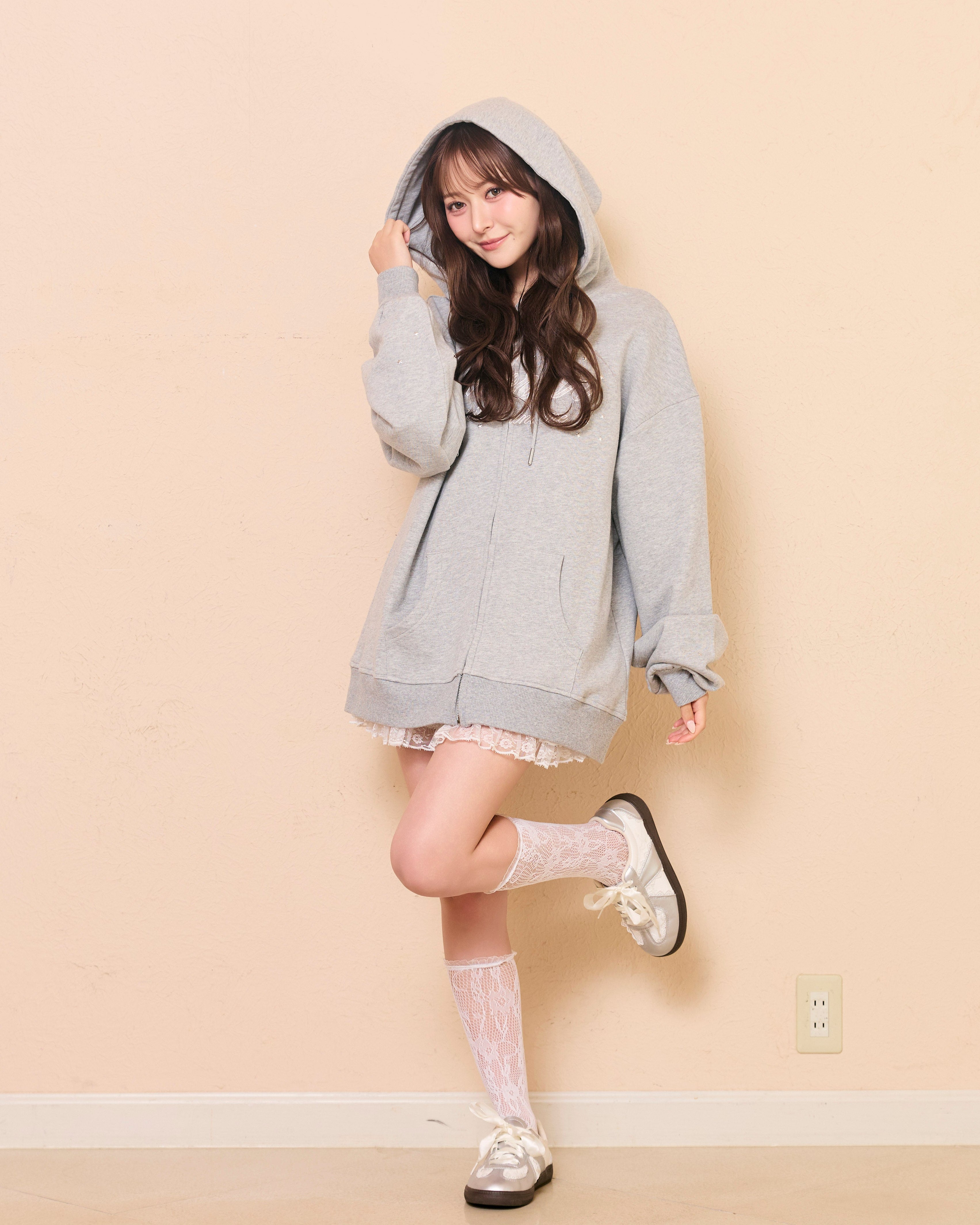 lace logo zipup hoodie