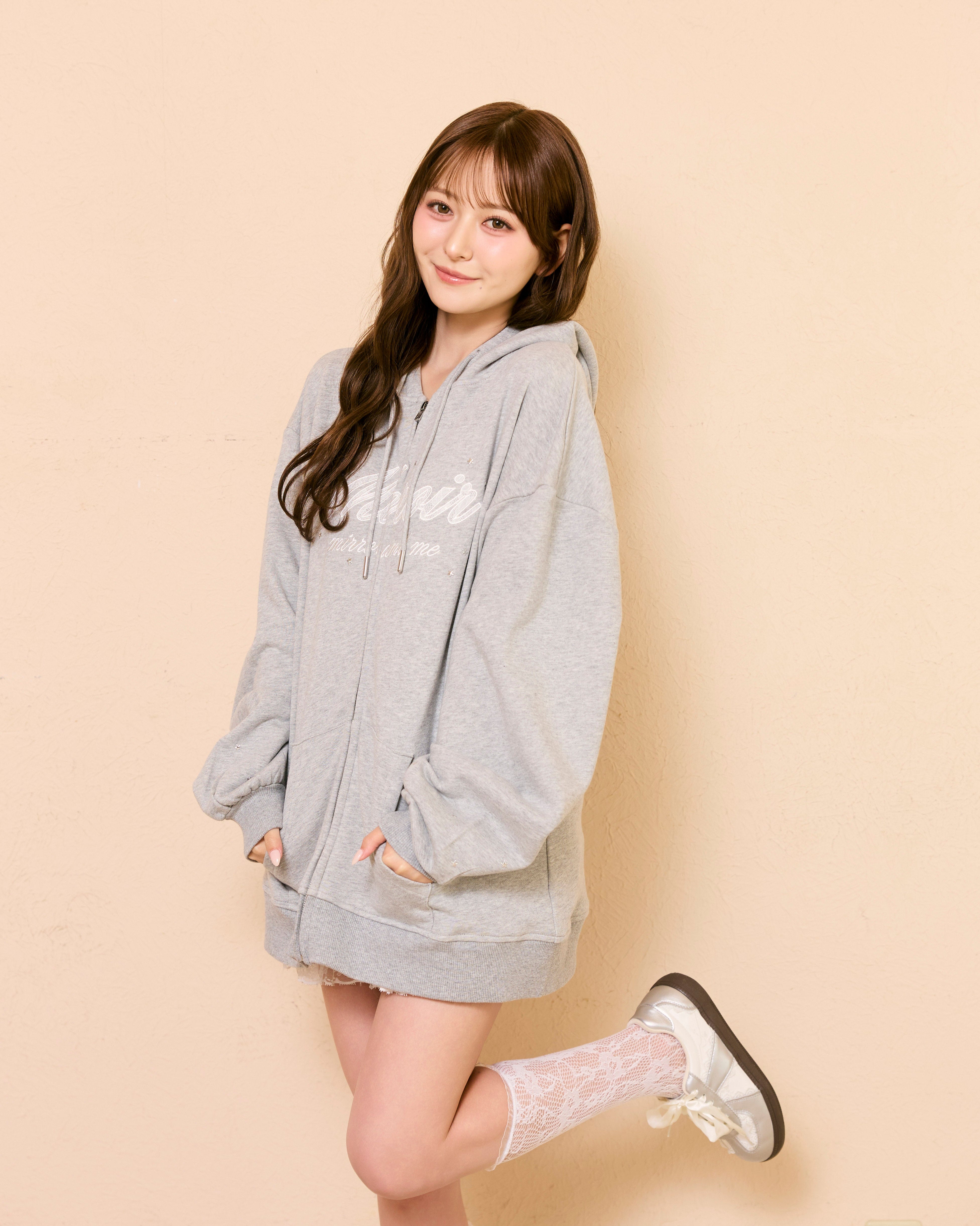 lace logo zipup hoodie