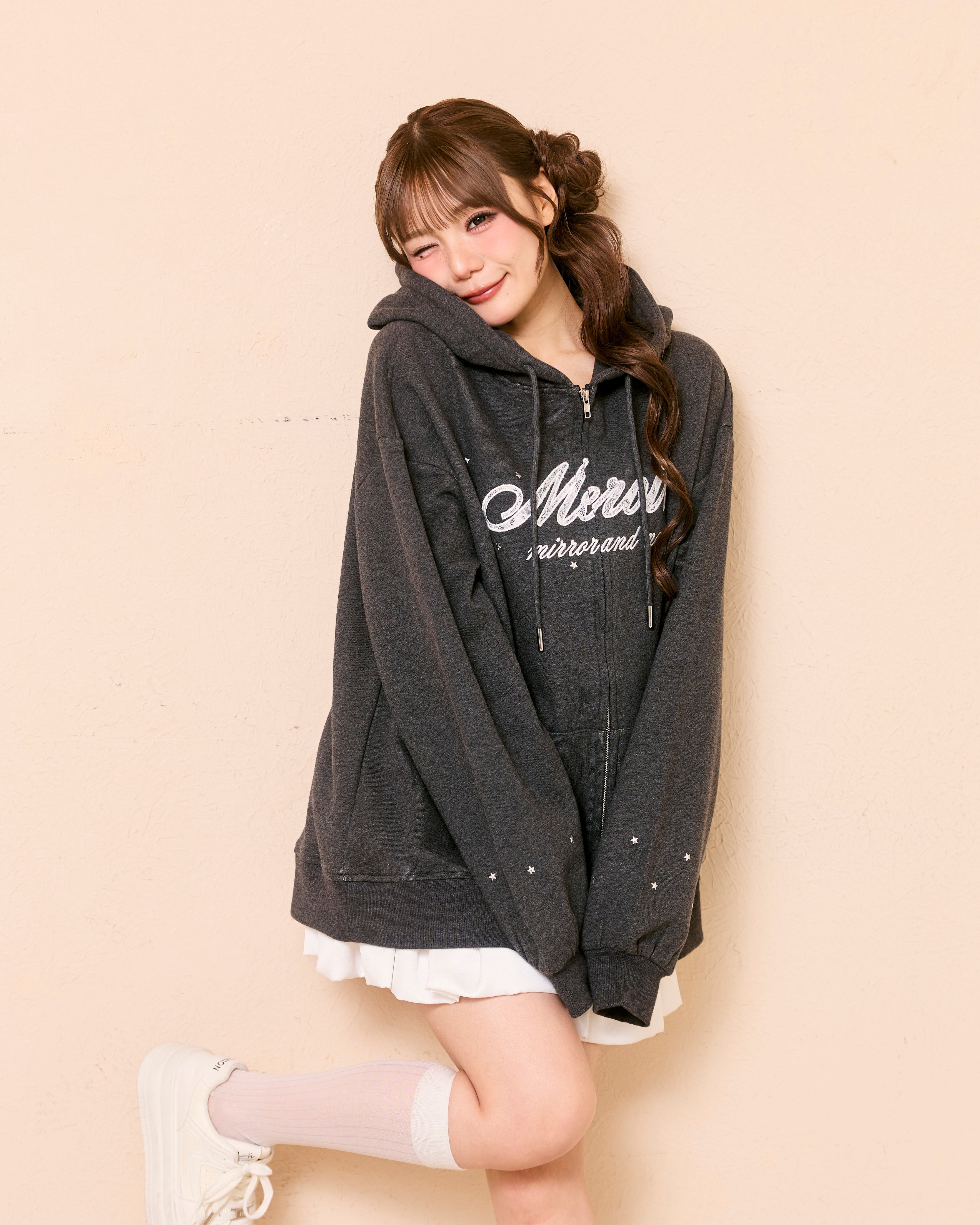 lace logo zipup hoodie