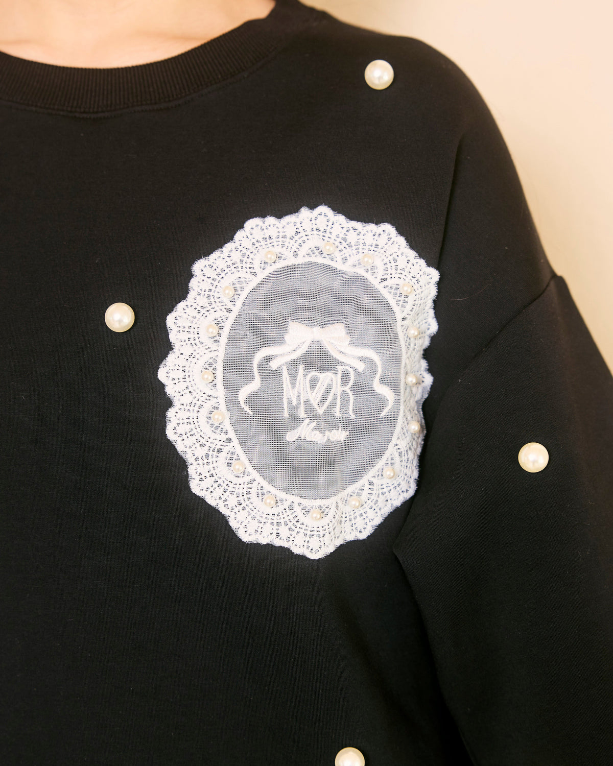 sucre pearl sweat