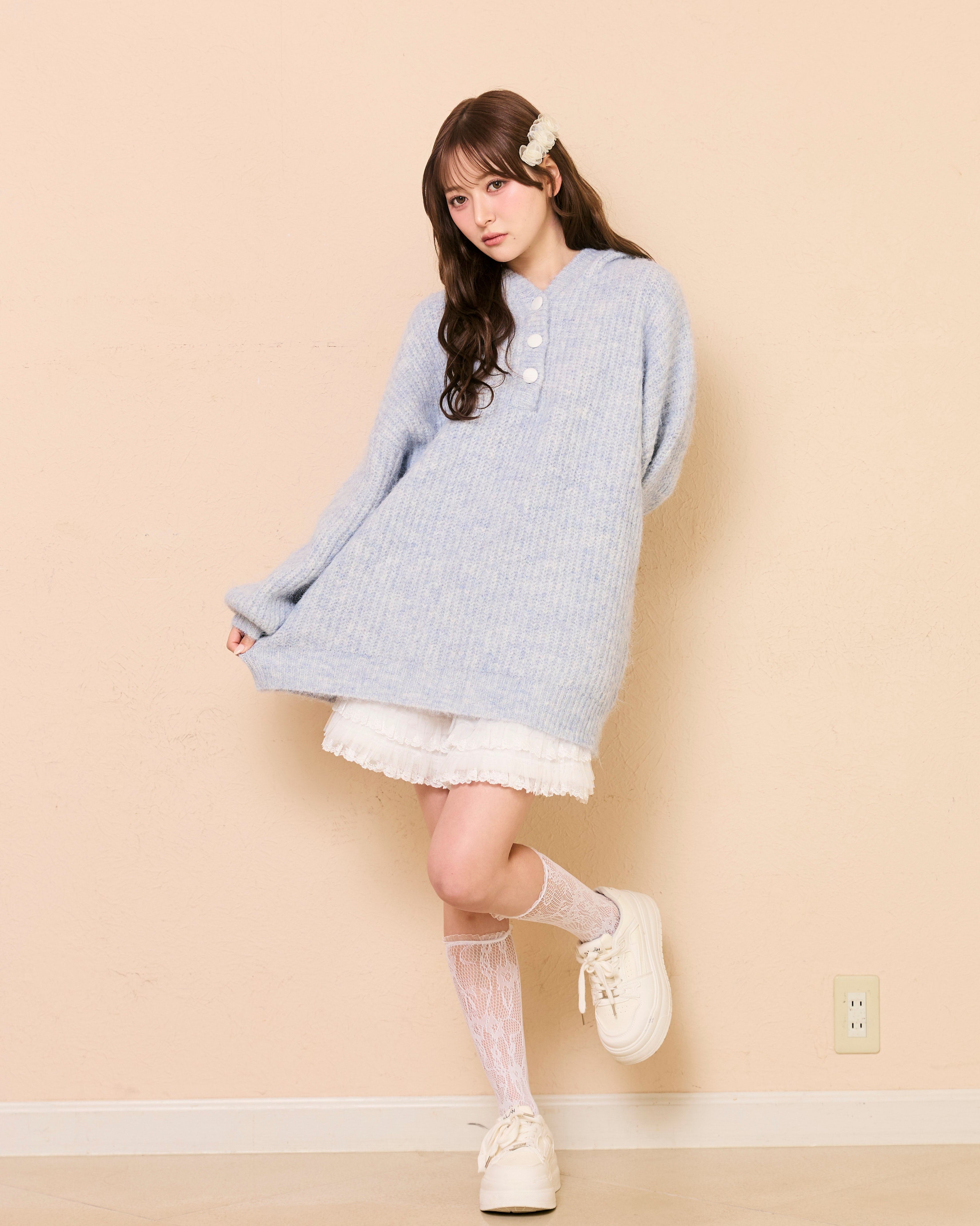 lace tag knit hoodie