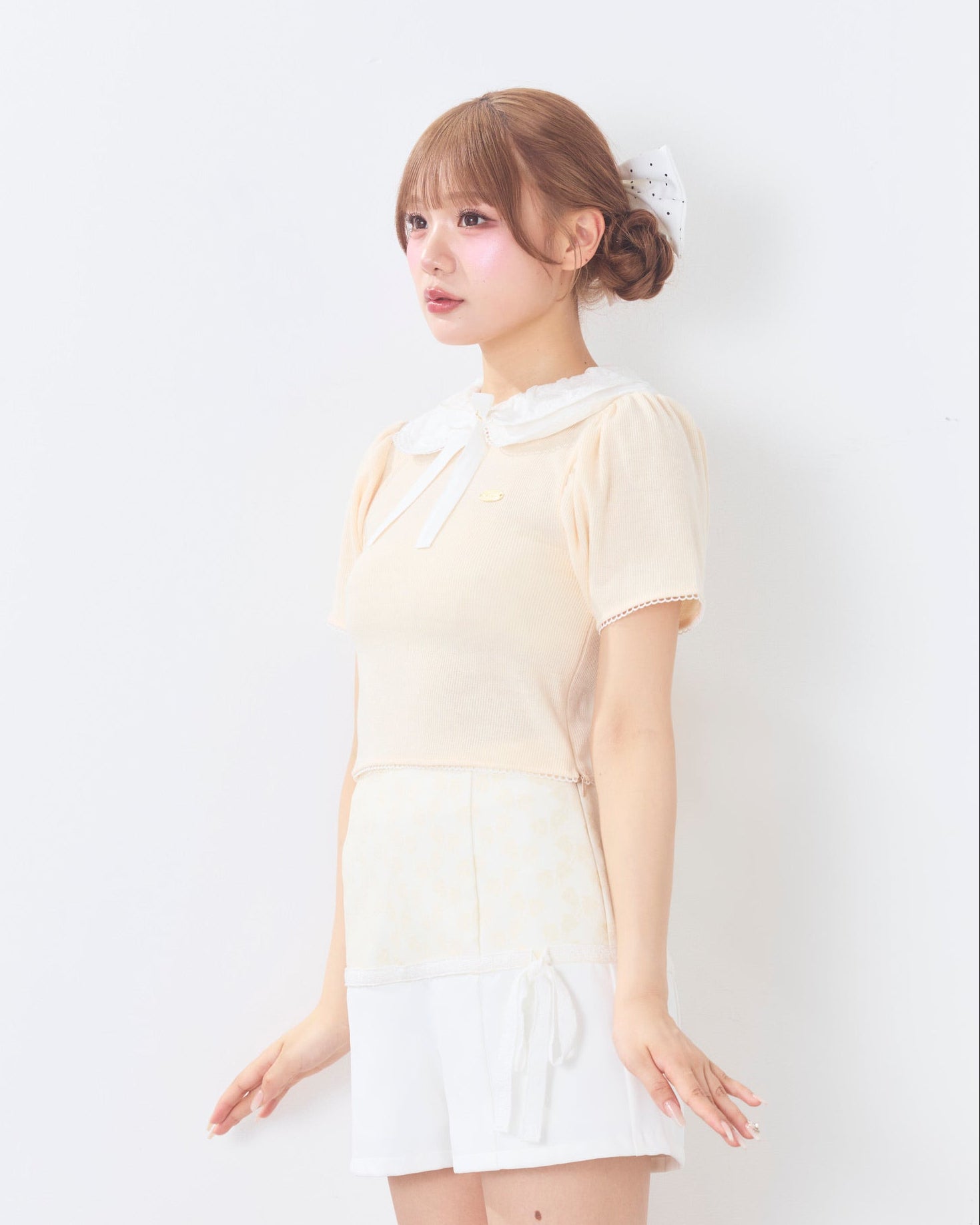 marine round collar knit tops