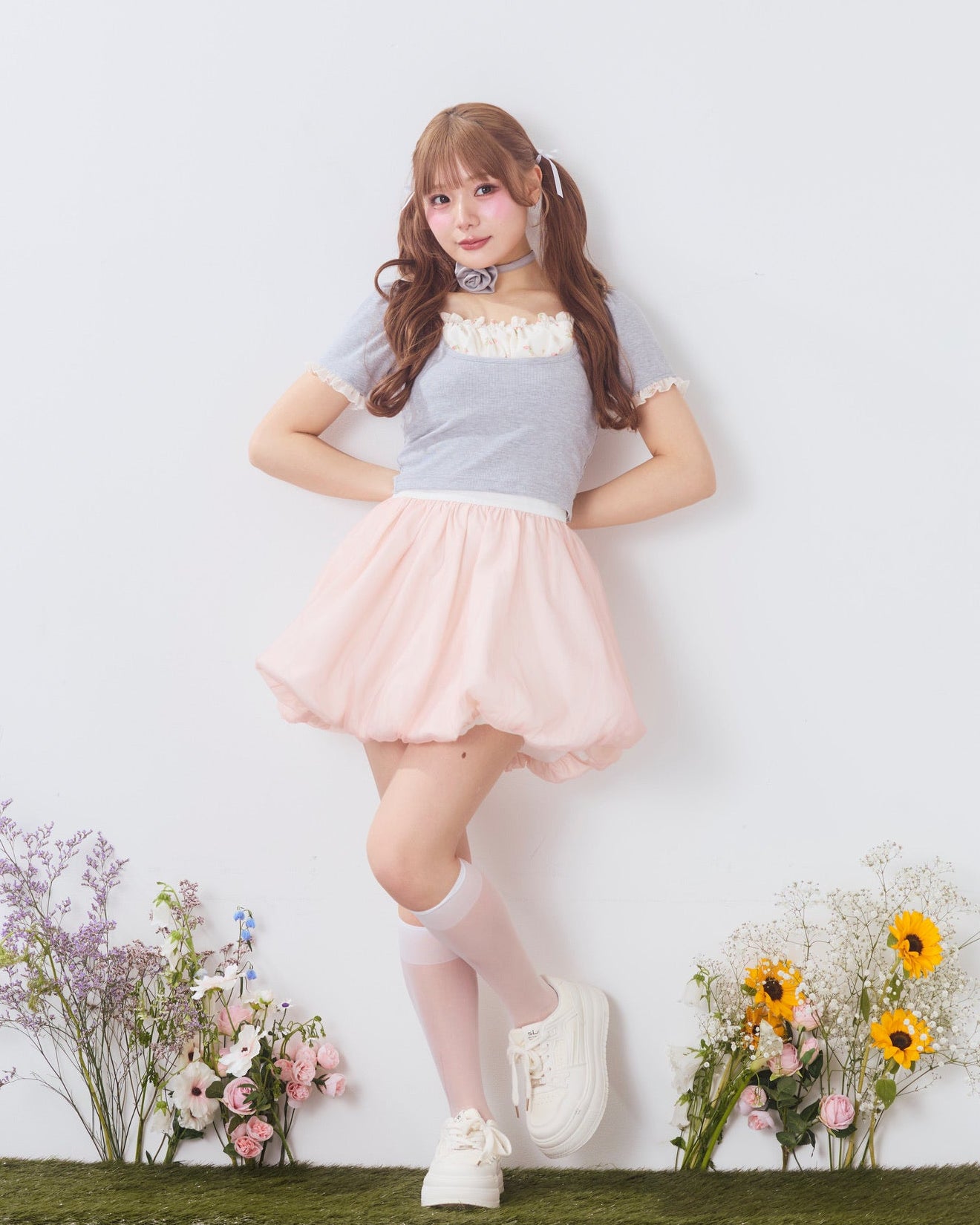 rosette choker tops