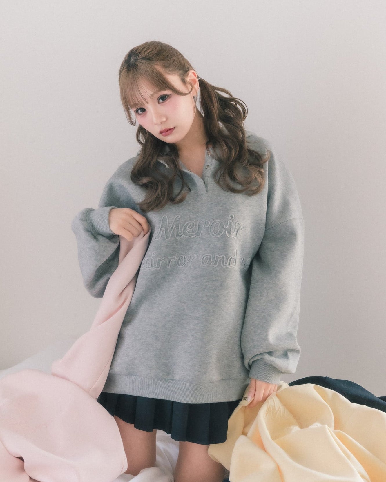 【 予約商品 】logo over sweat