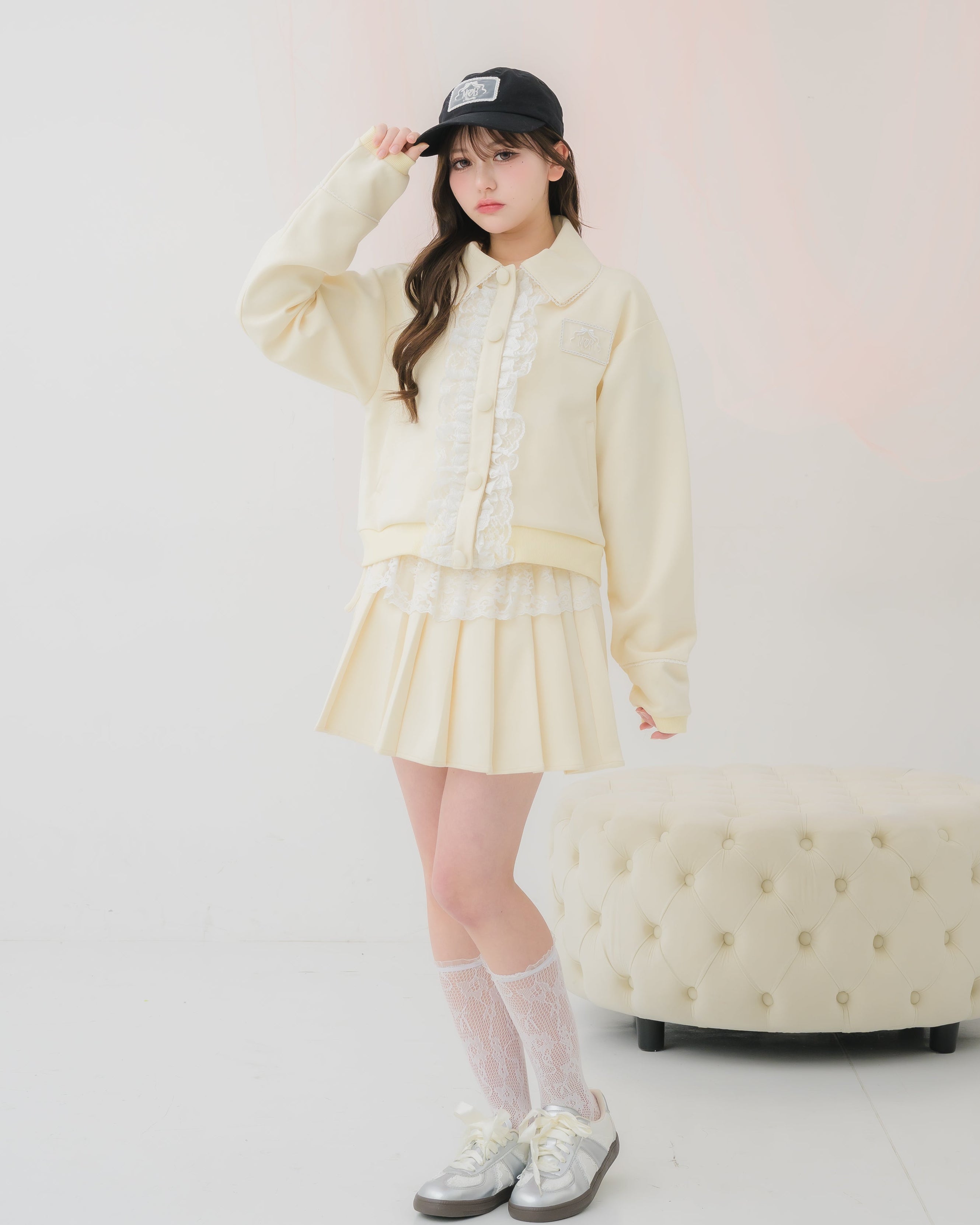 girly french lace zipup