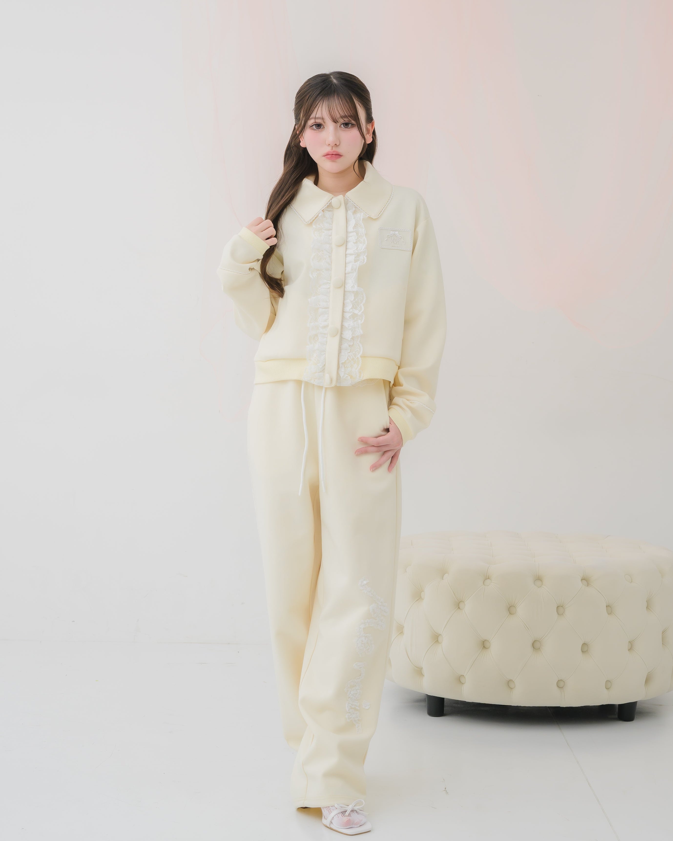 girly french lace zipup