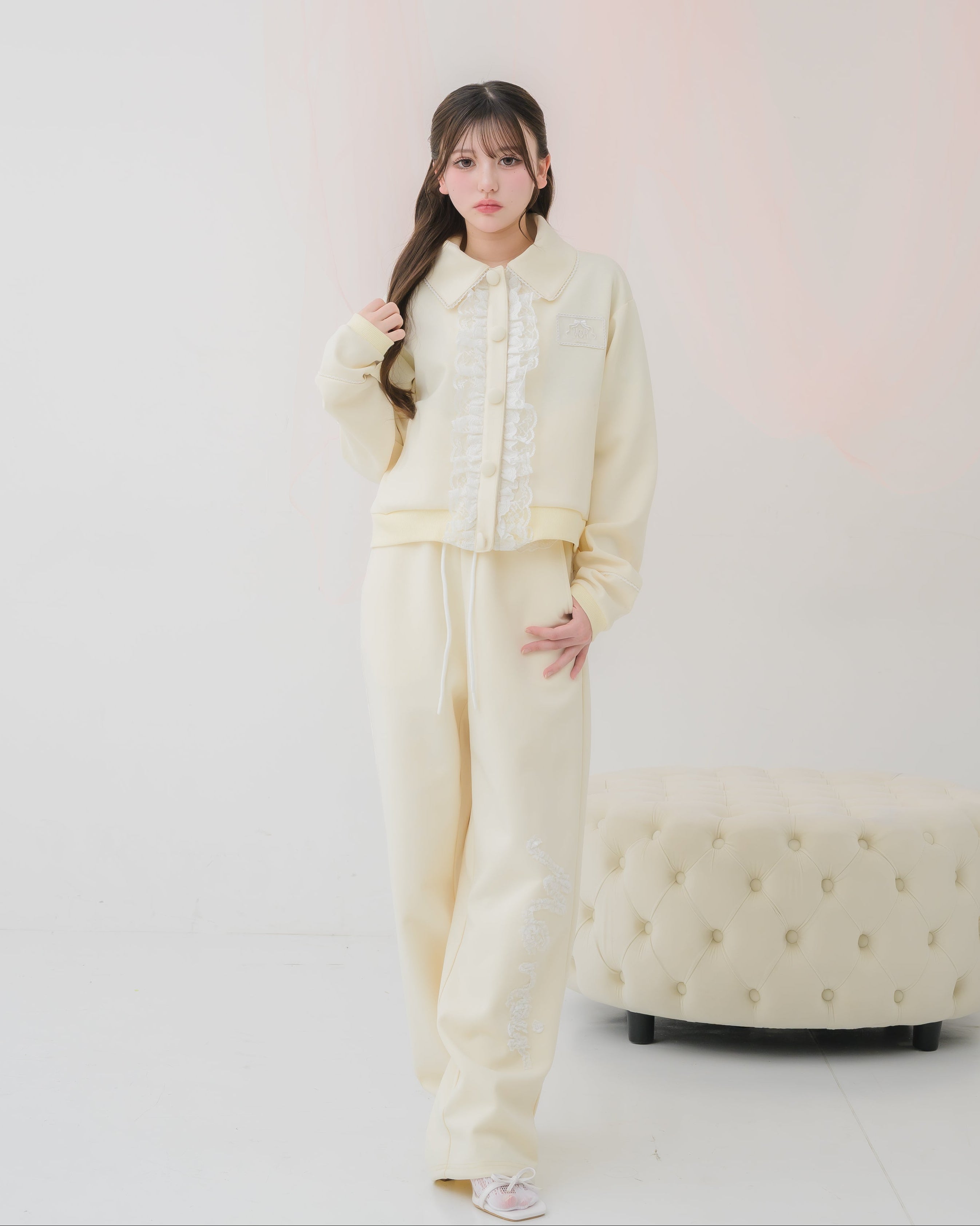 girly french lace zipup