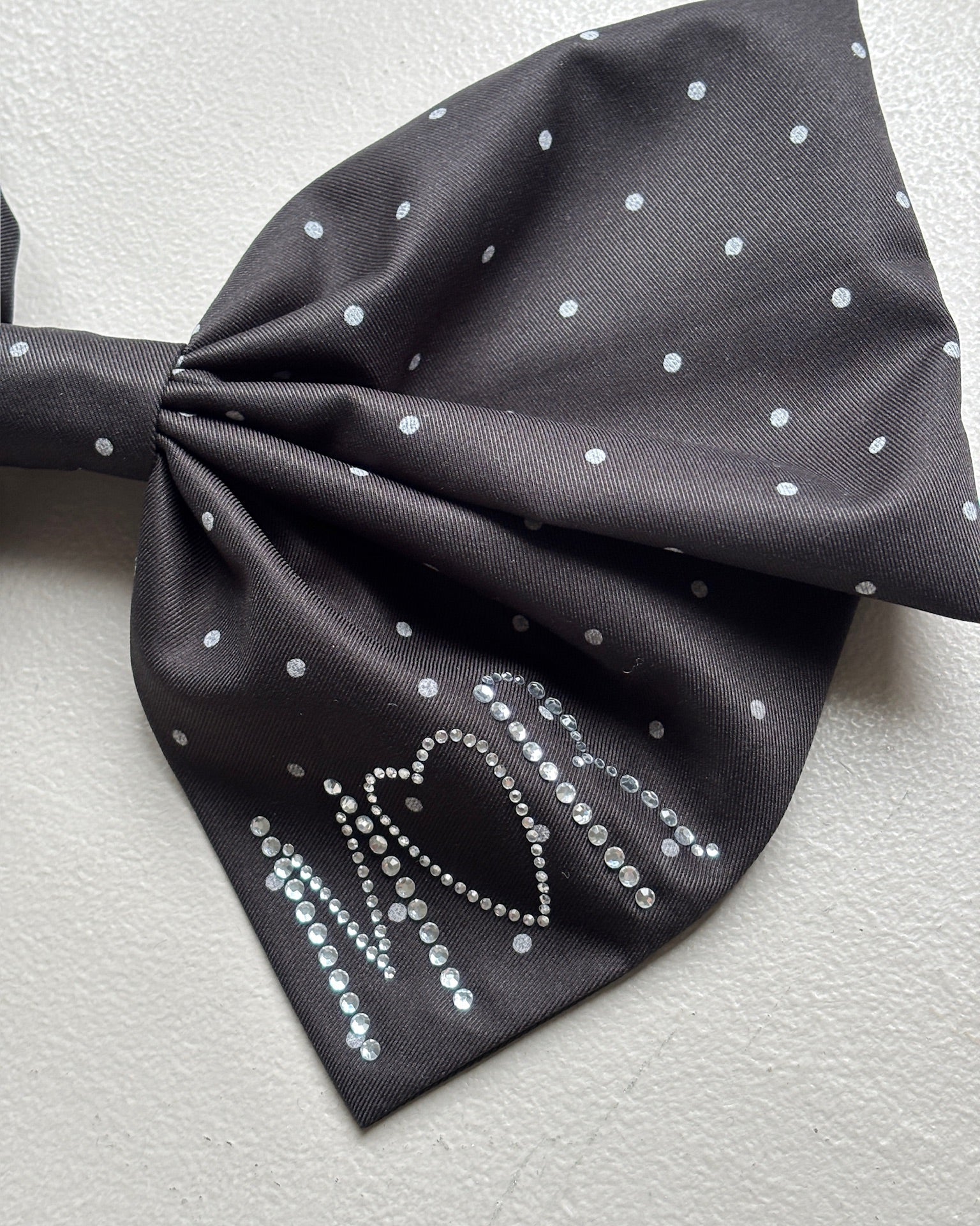 logo dot ribbon barrette