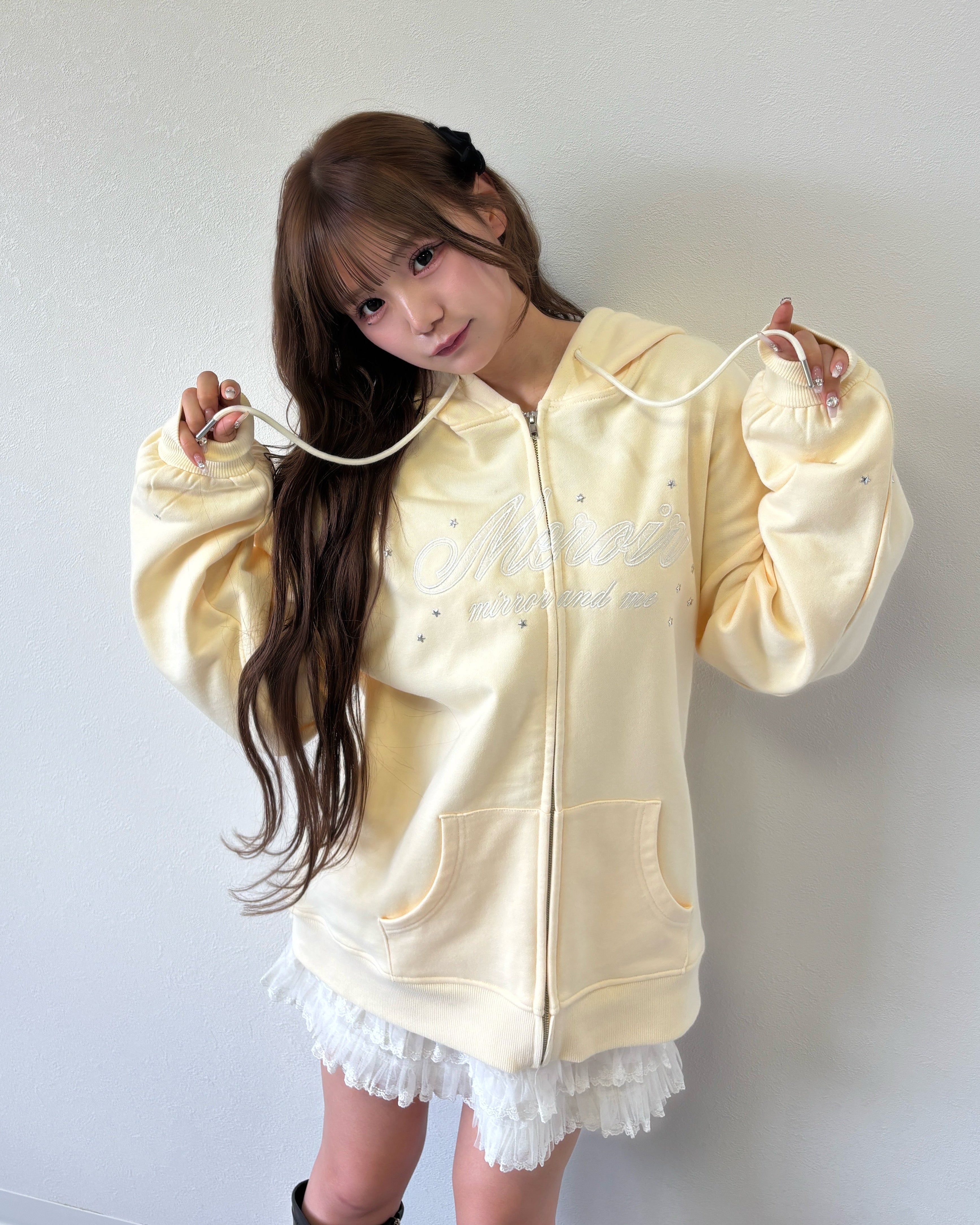 lace logo zipup hoodie