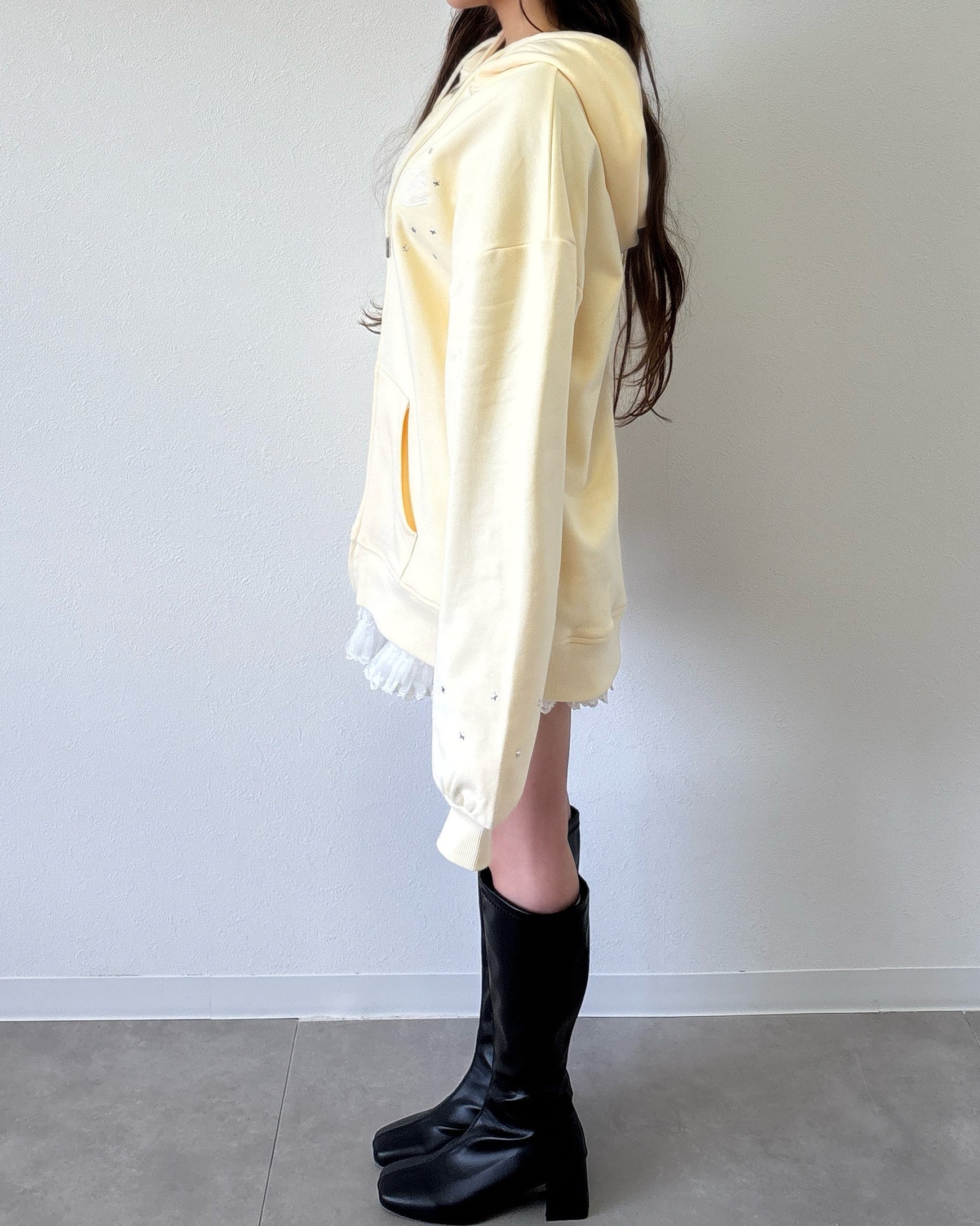lace logo zipup hoodie