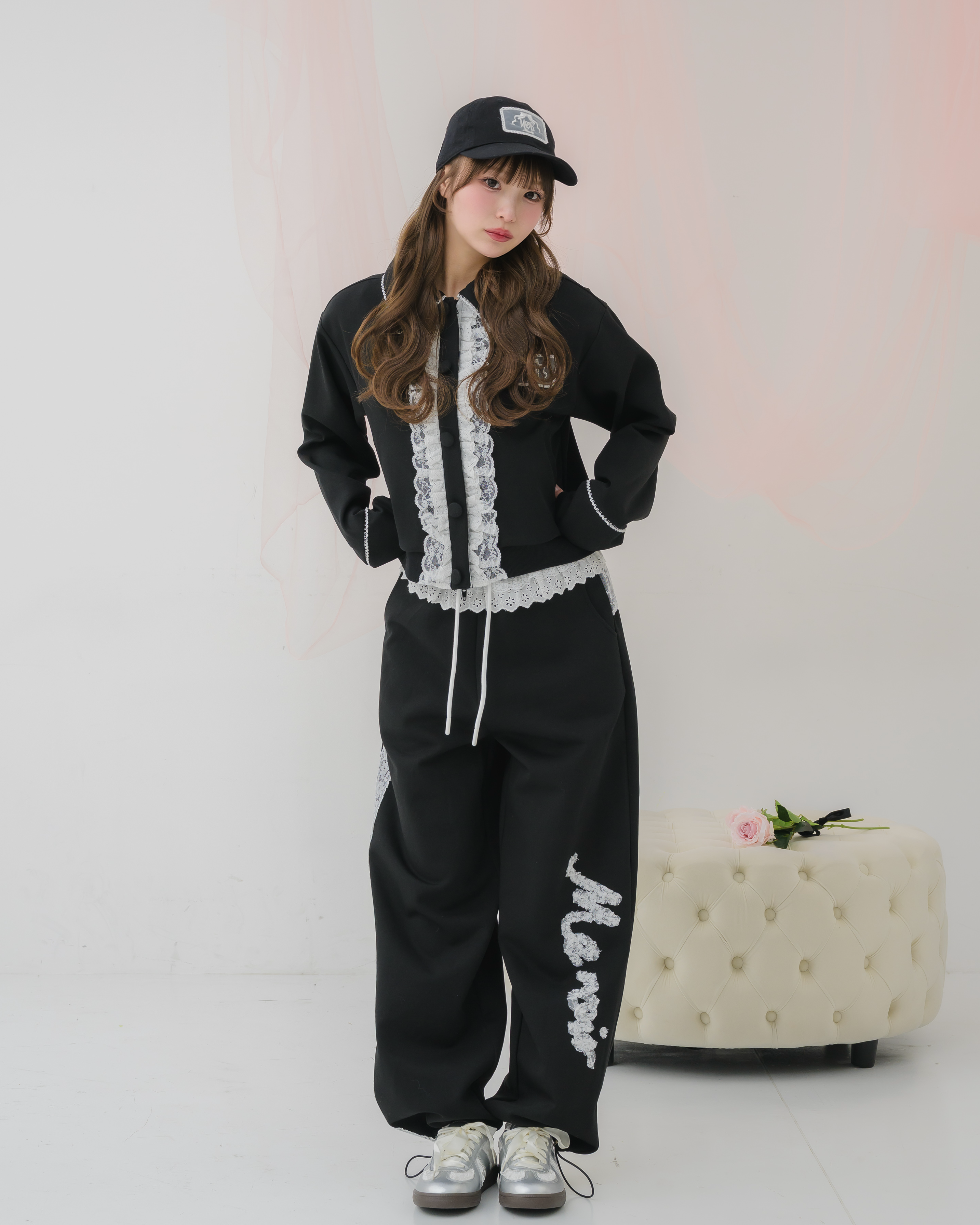 girly french lace zipup