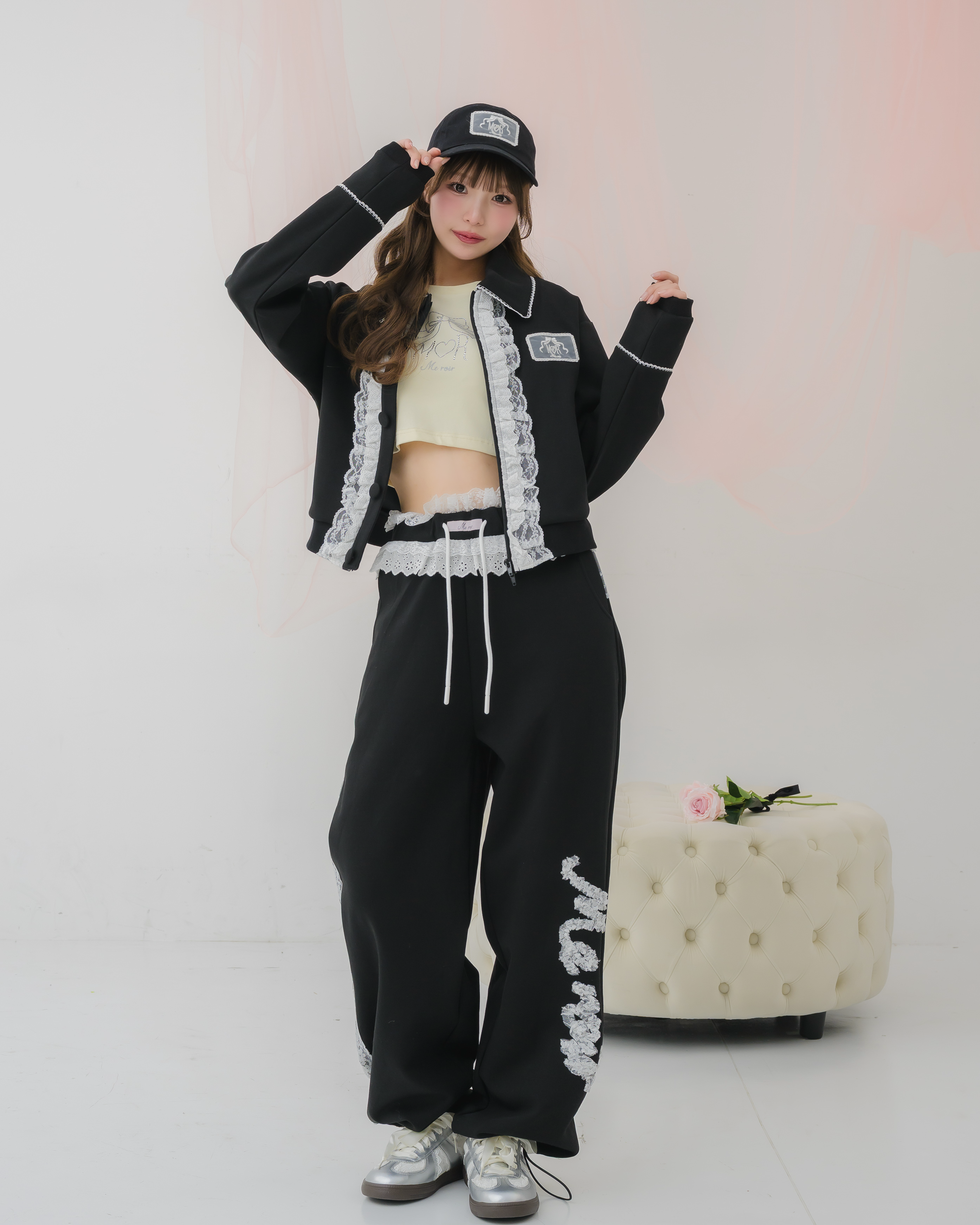 girly french lace zipup